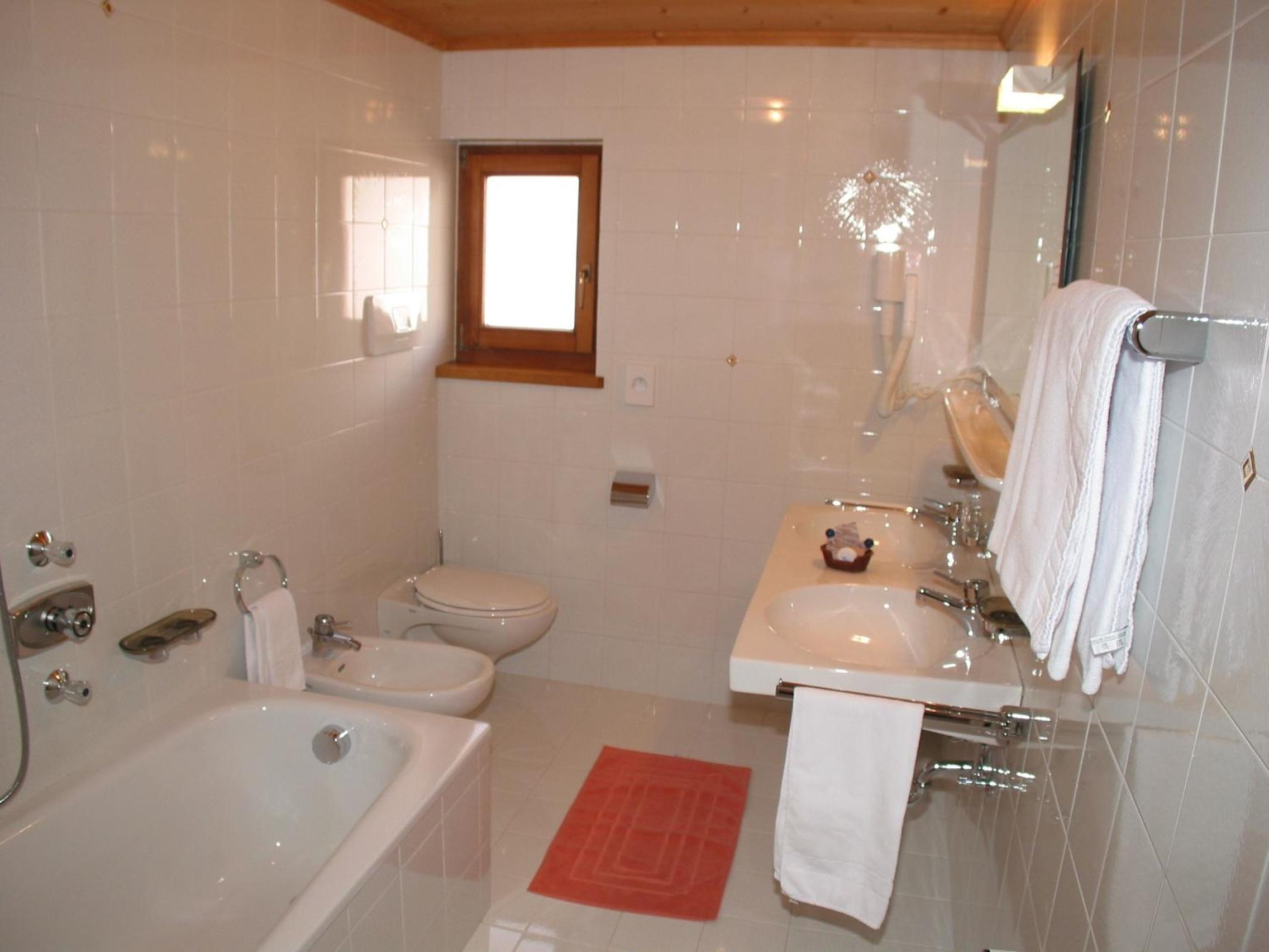 Comfort Double Room with Balcony photo 2