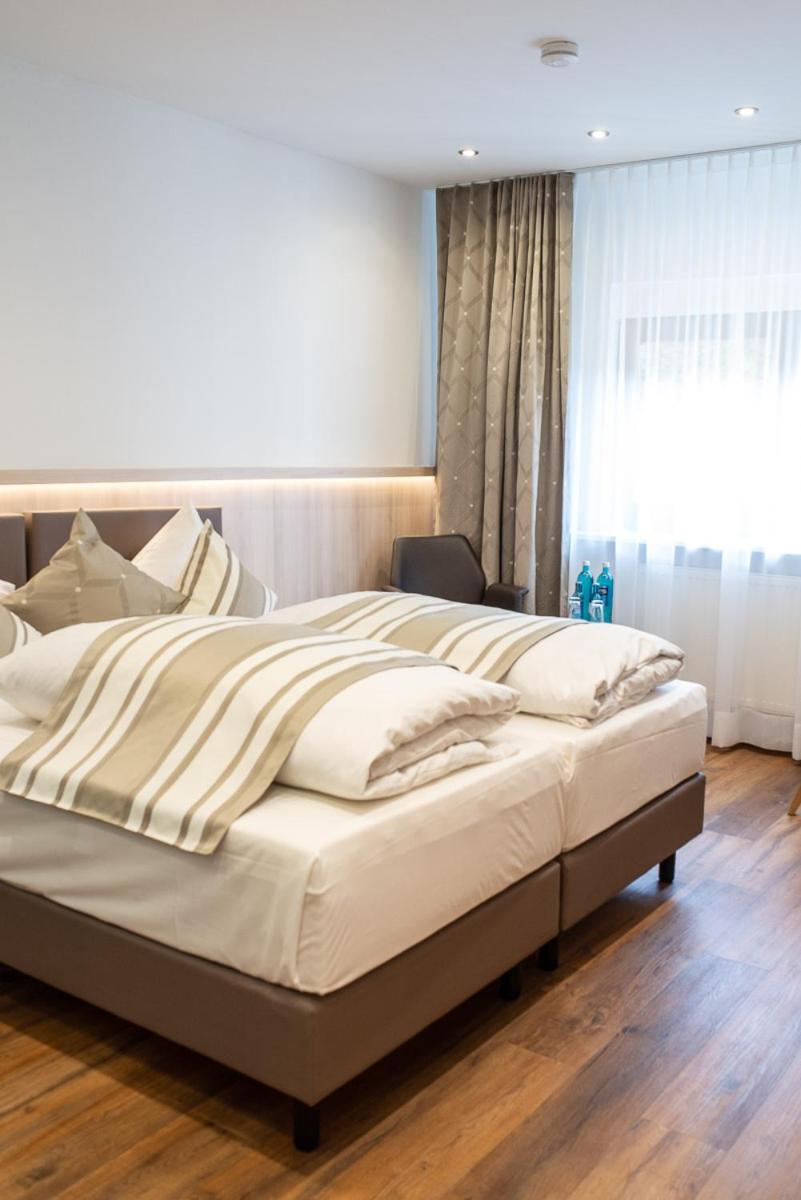 Double Room - Photo 7