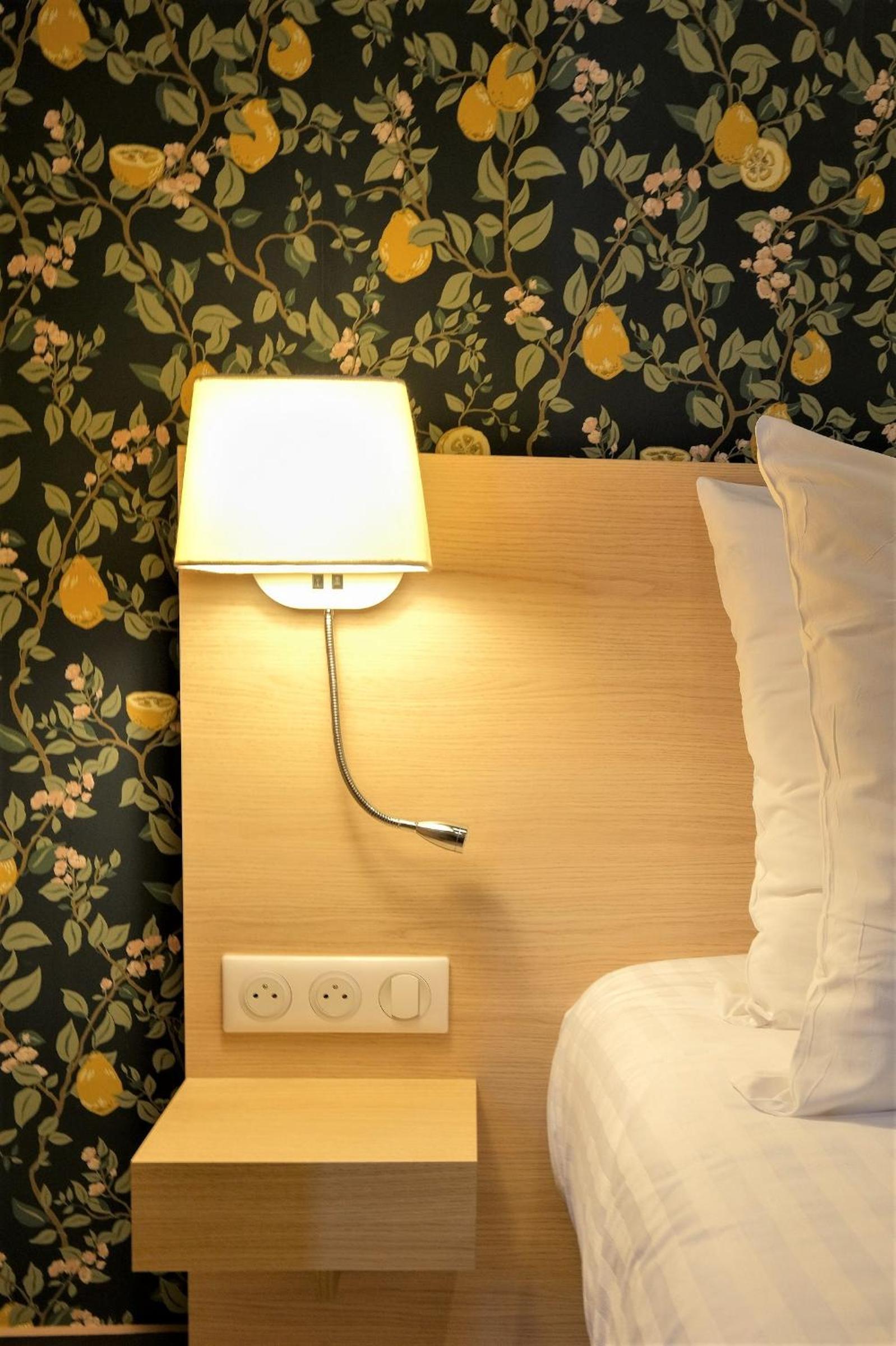 Small Standard Double Room - Photo 8