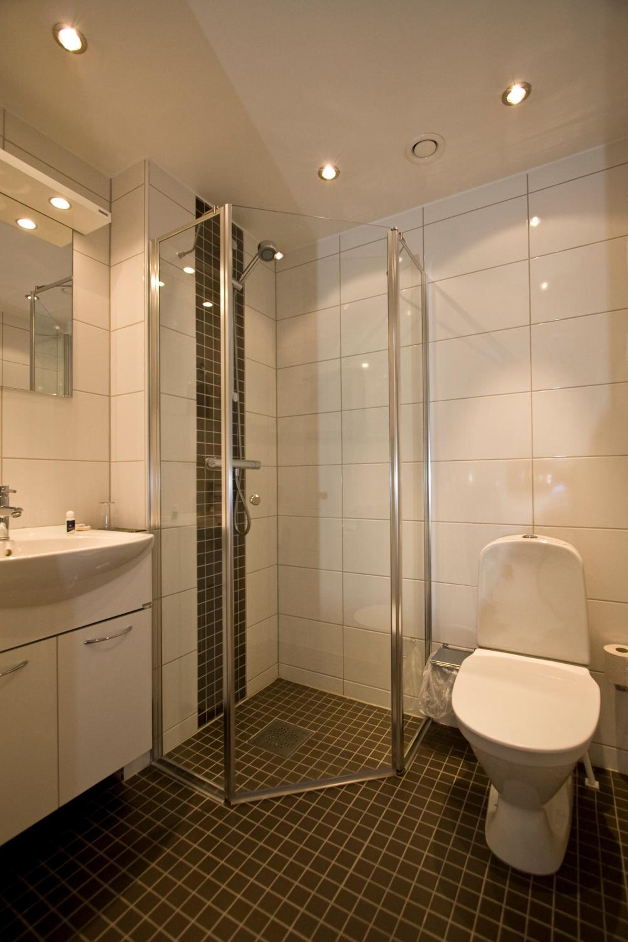 Standard Twin Room - Photo 14