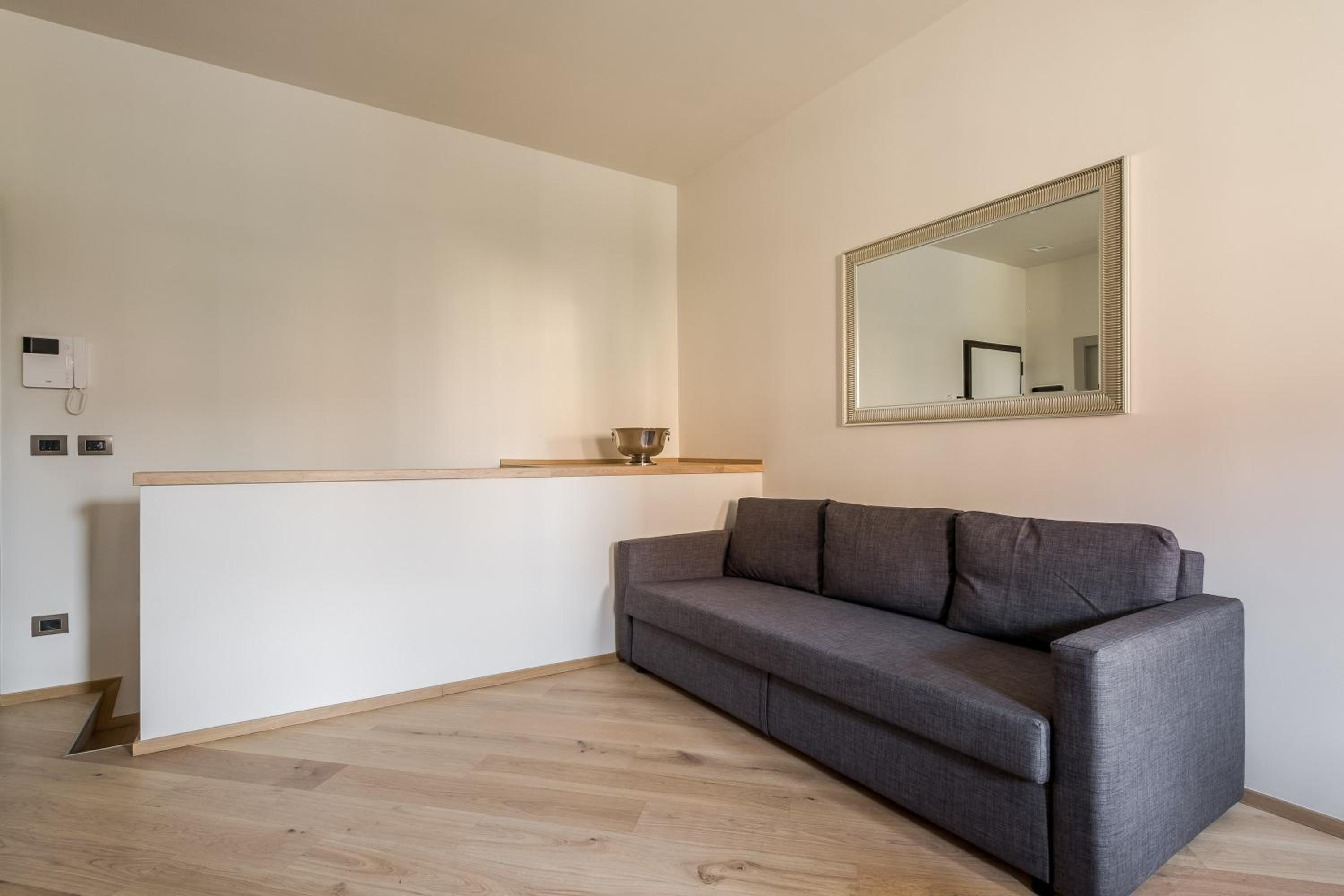 One-Bedroom Apartment - Photo 10
