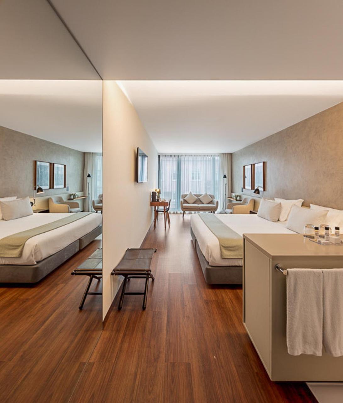 Design Double or Twin Room