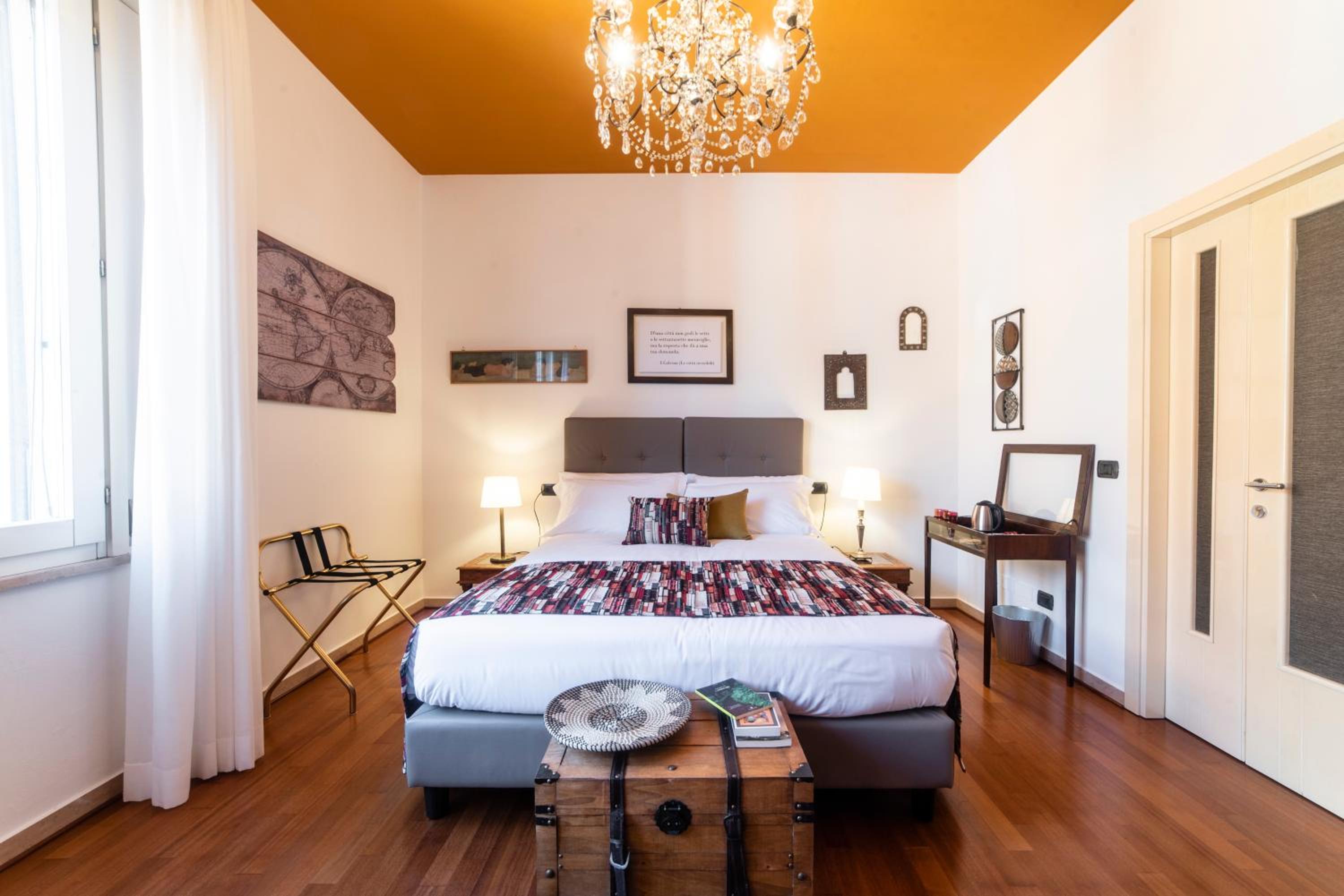 Double or Twin Room with Private External Bathroom