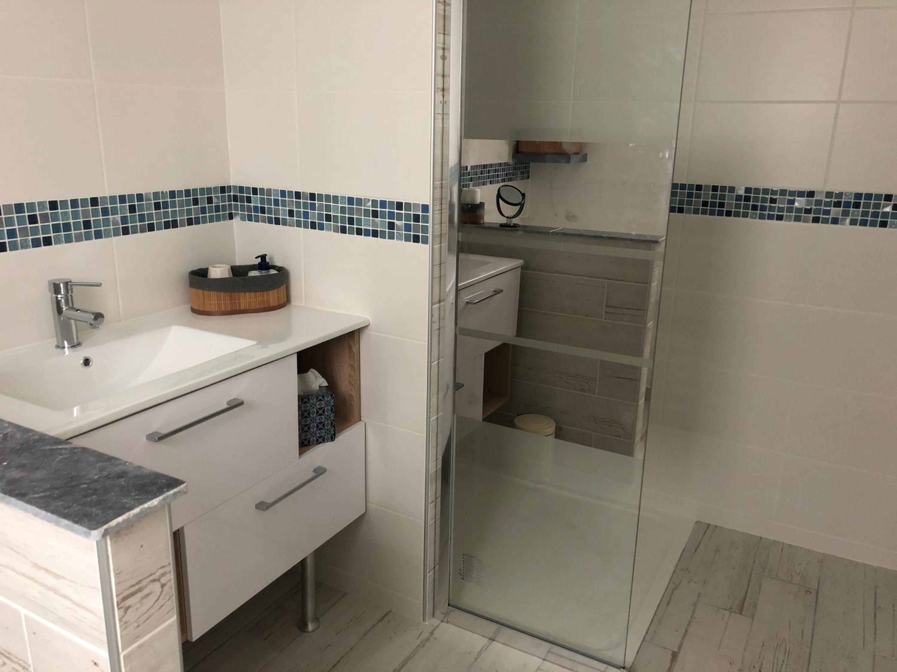 Double or Twin Room photo 2