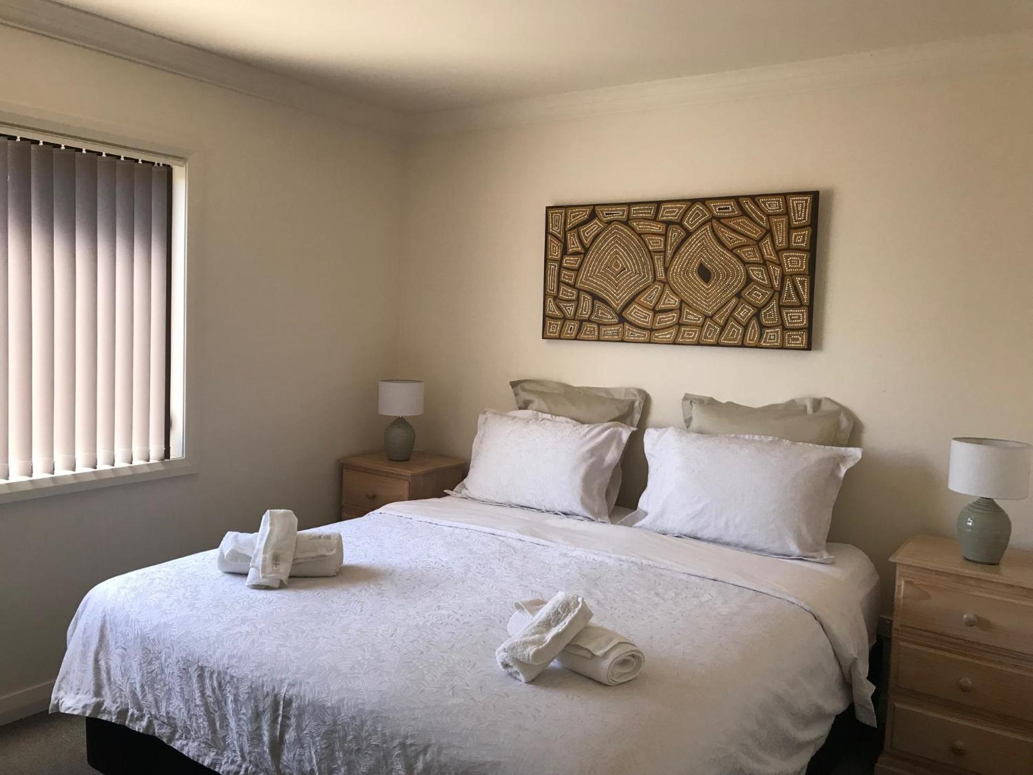 Four-Bedroom House photo 1