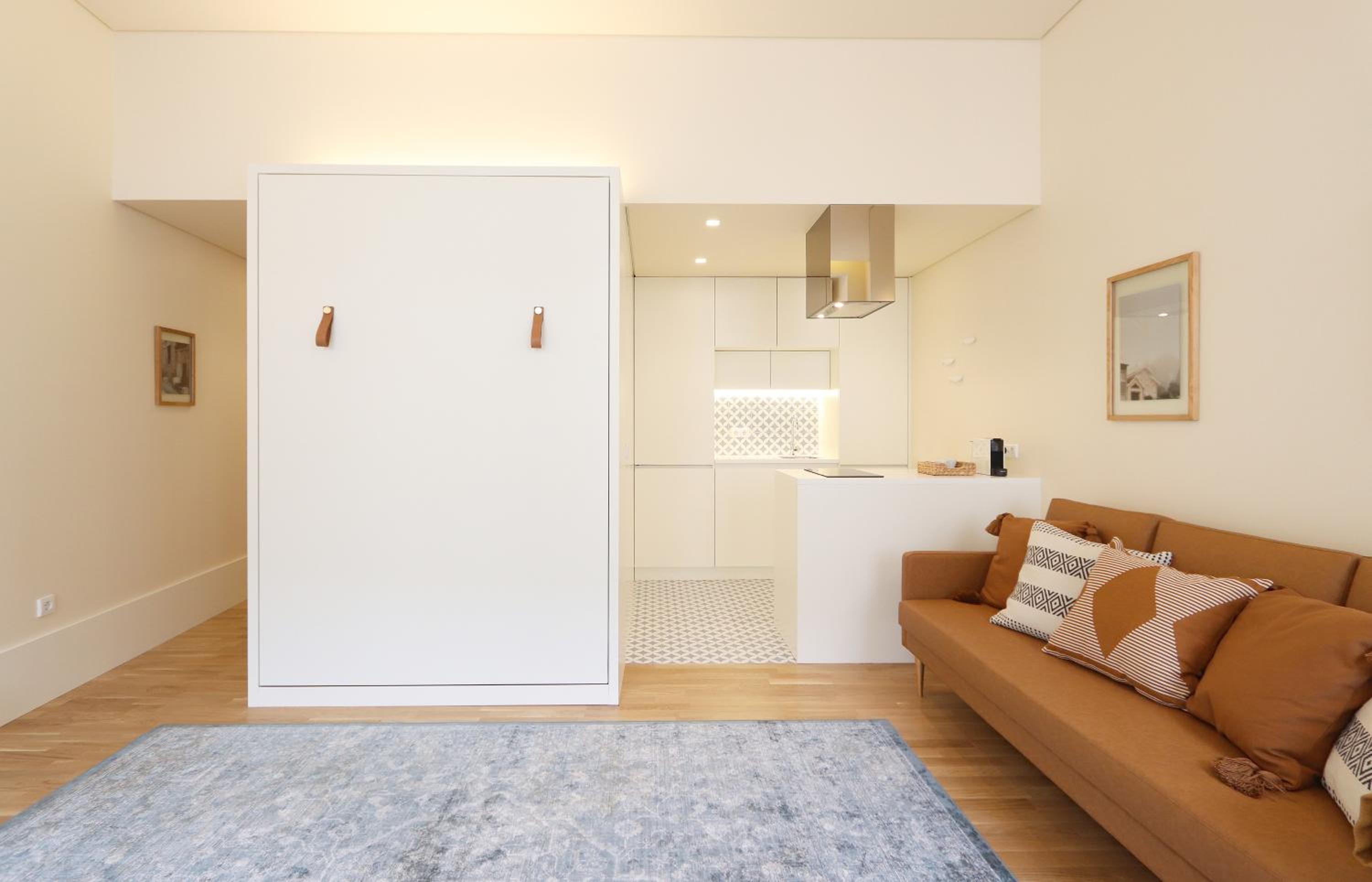 One-Bedroom Apartment - Photo 25