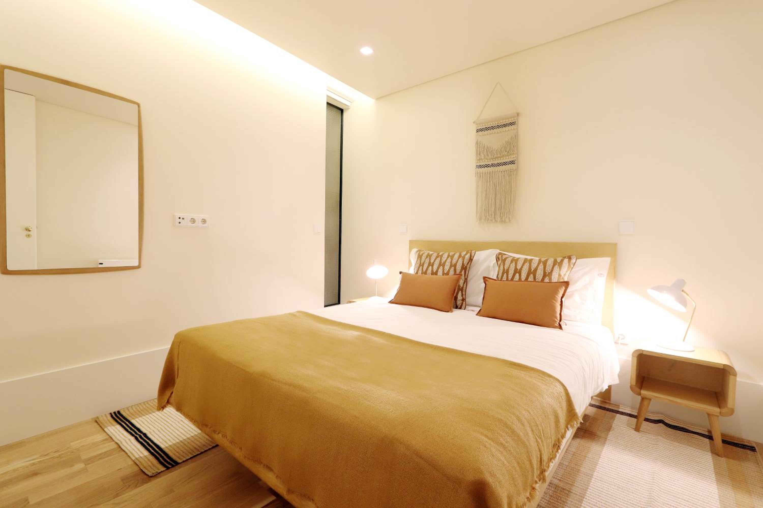 One-Bedroom Apartment - Photo 17