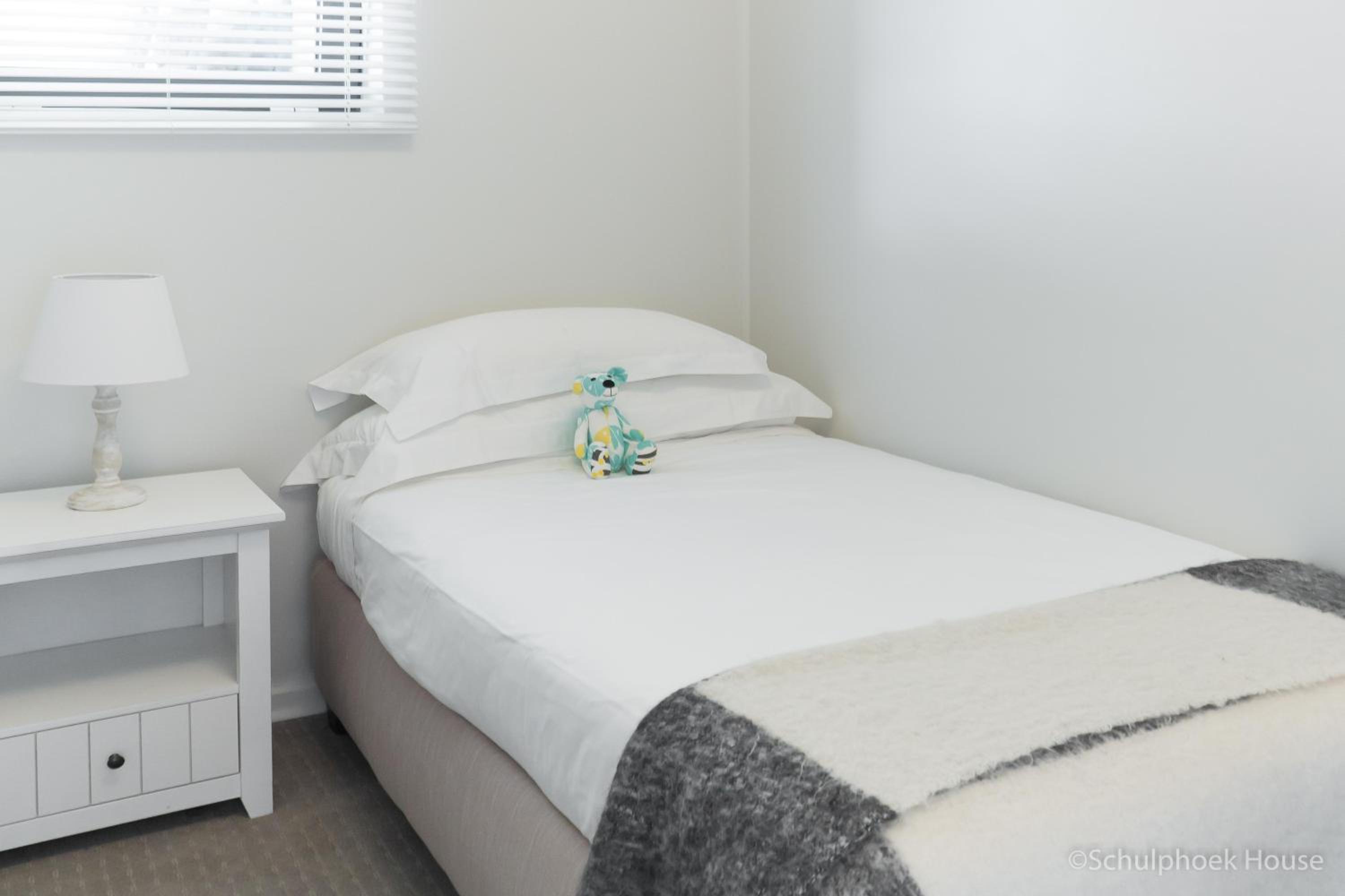 Superior Triple Room with Sea View - Photo 3