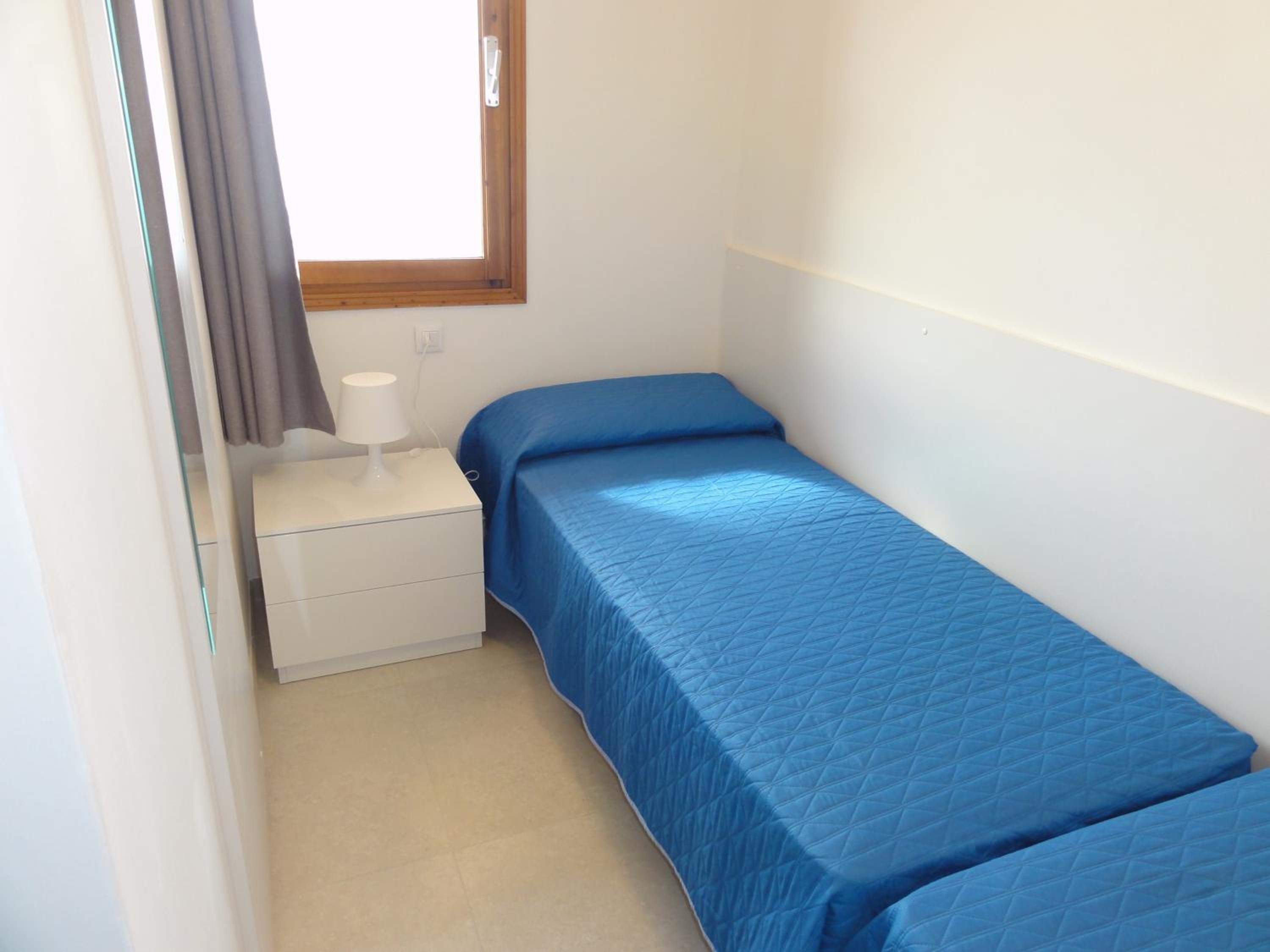 Three-Bedroom House photo 3