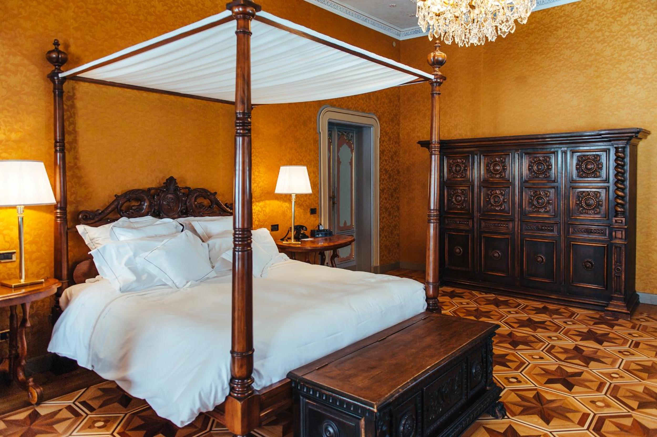 Premium Suite - Photo 1