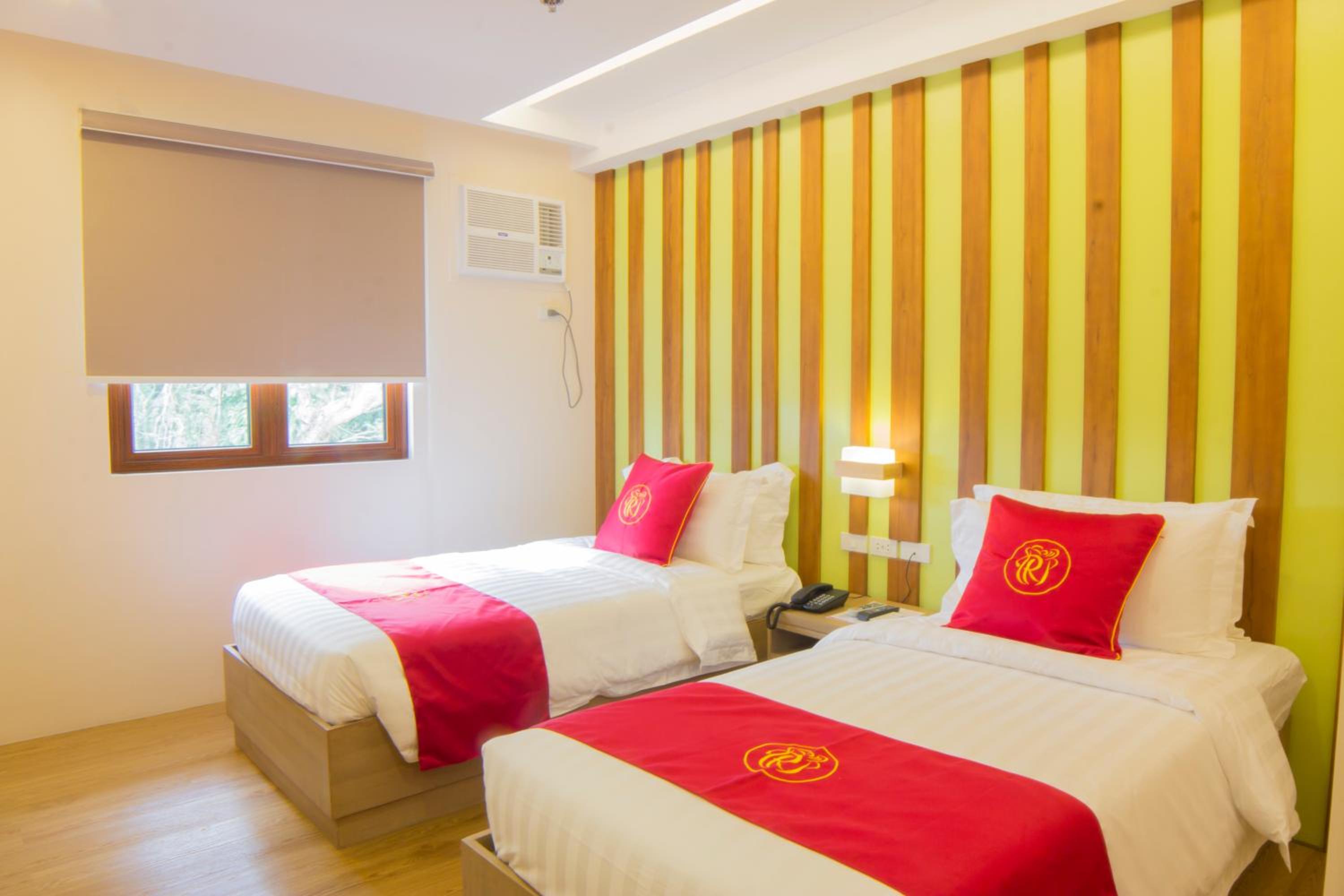 Superior Twin Room - Photo 1