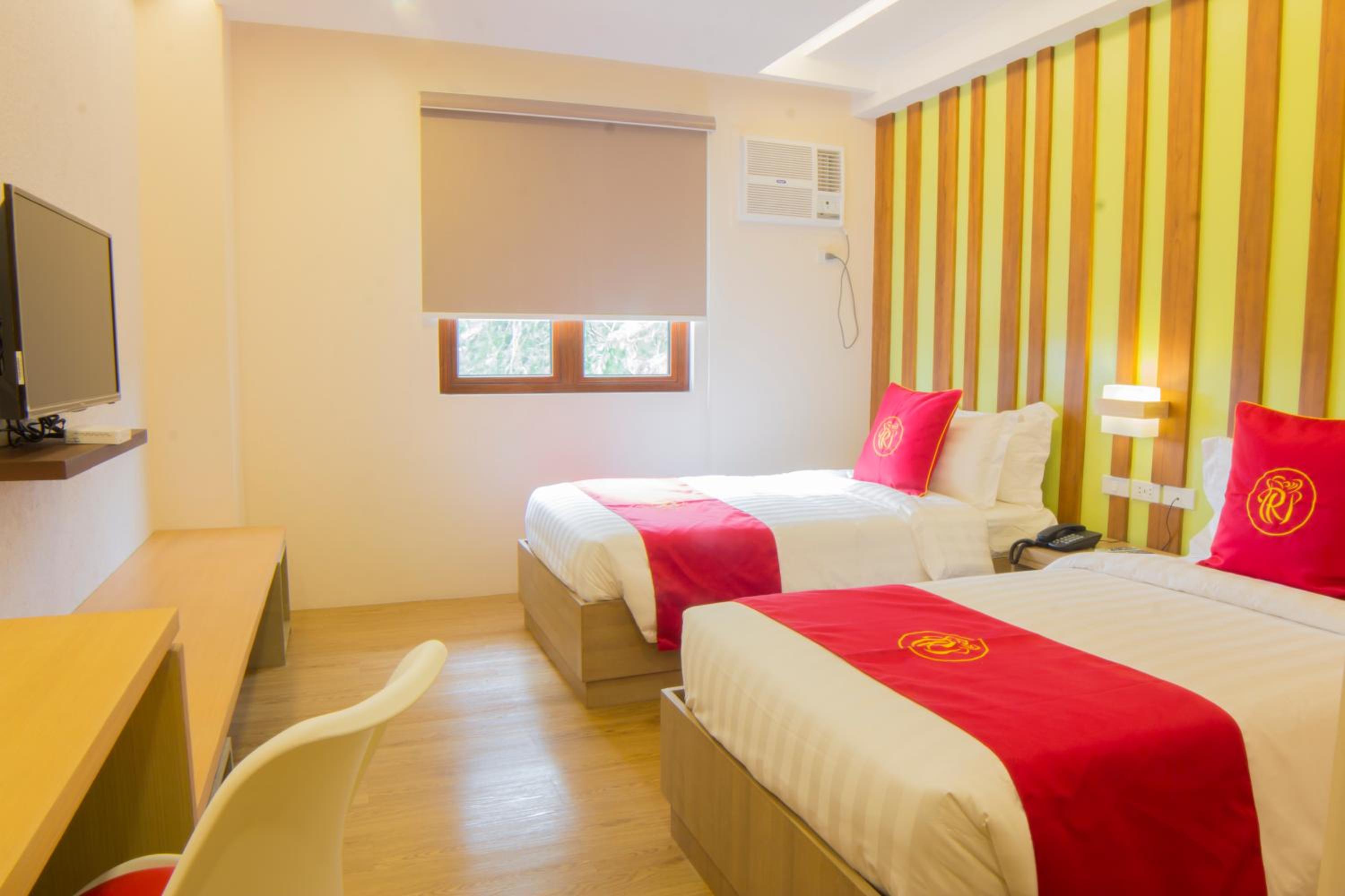 Superior Twin Room - Photo 8