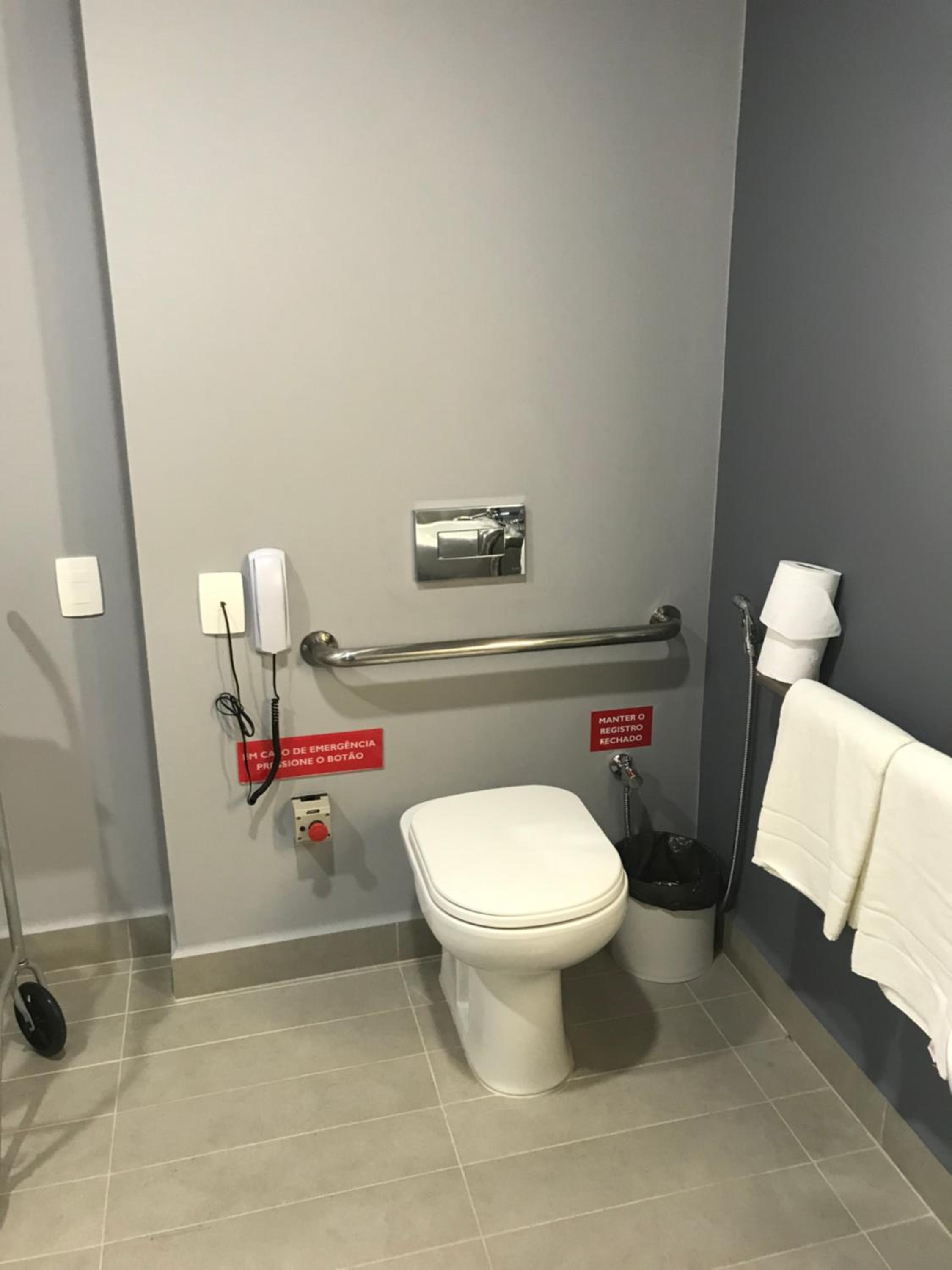 Double Room - Disability Access - Photo 4