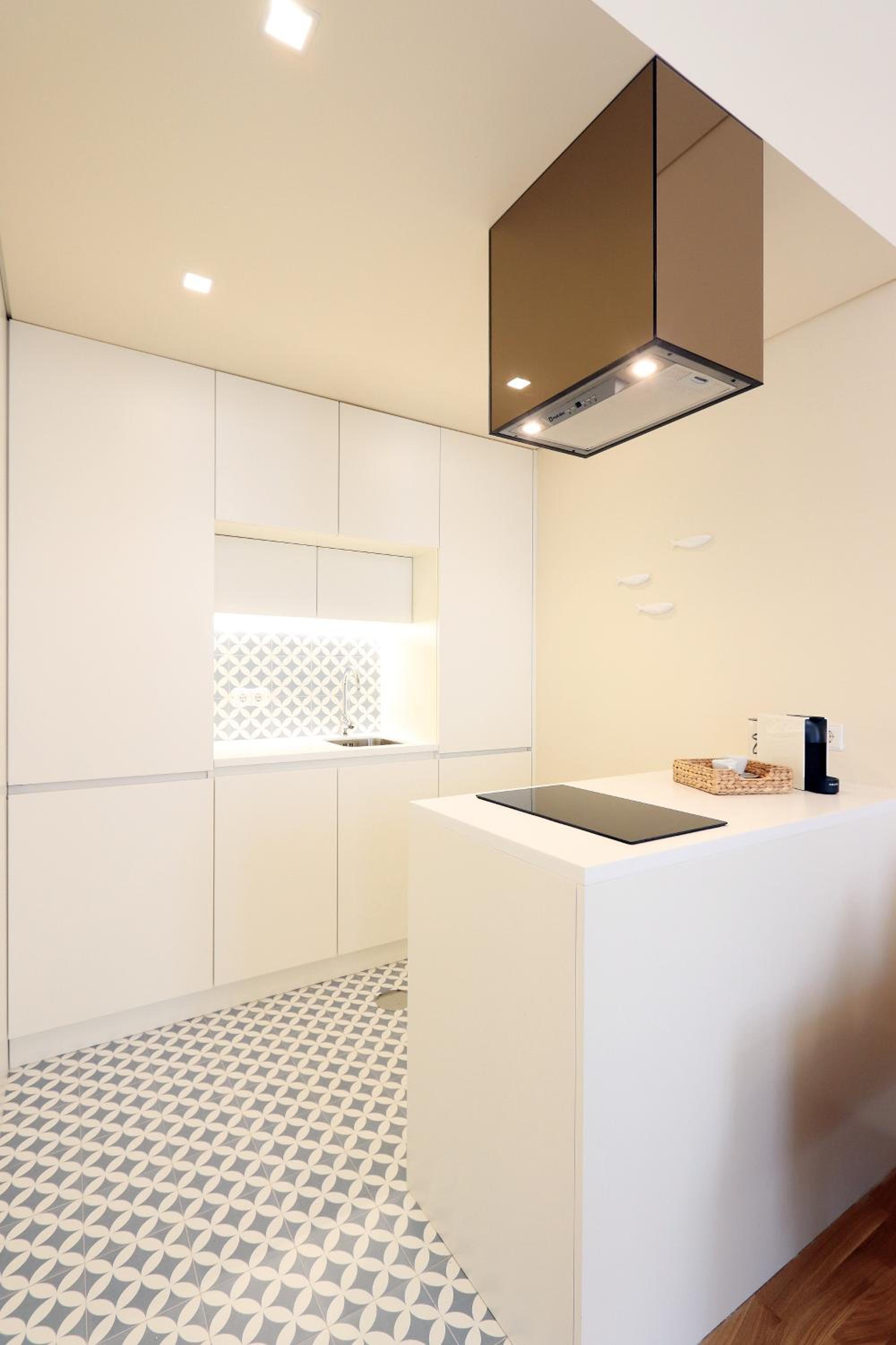 One-Bedroom Apartment - Photo 43