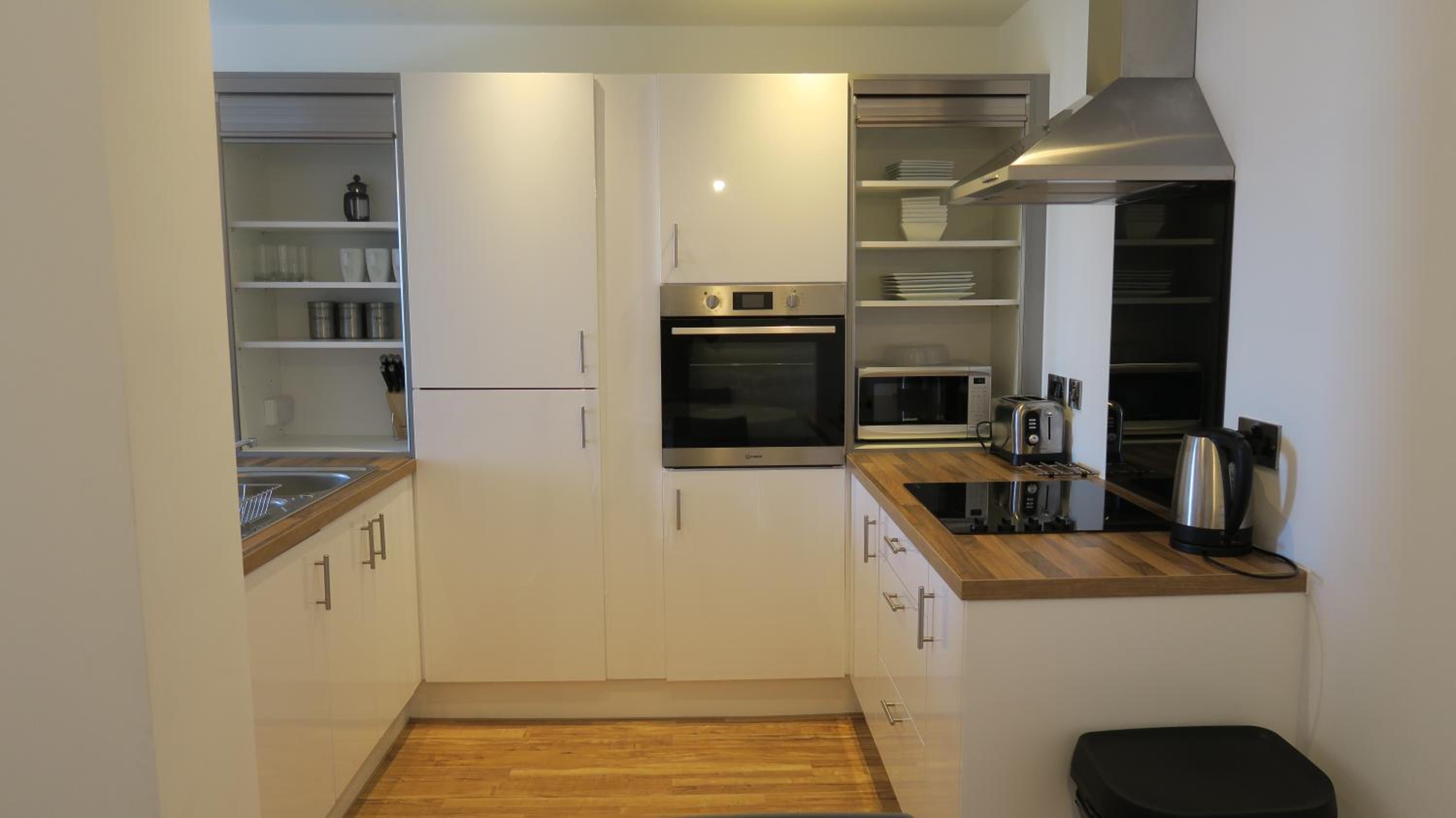 One-Bedroom Apartment - Photo 4