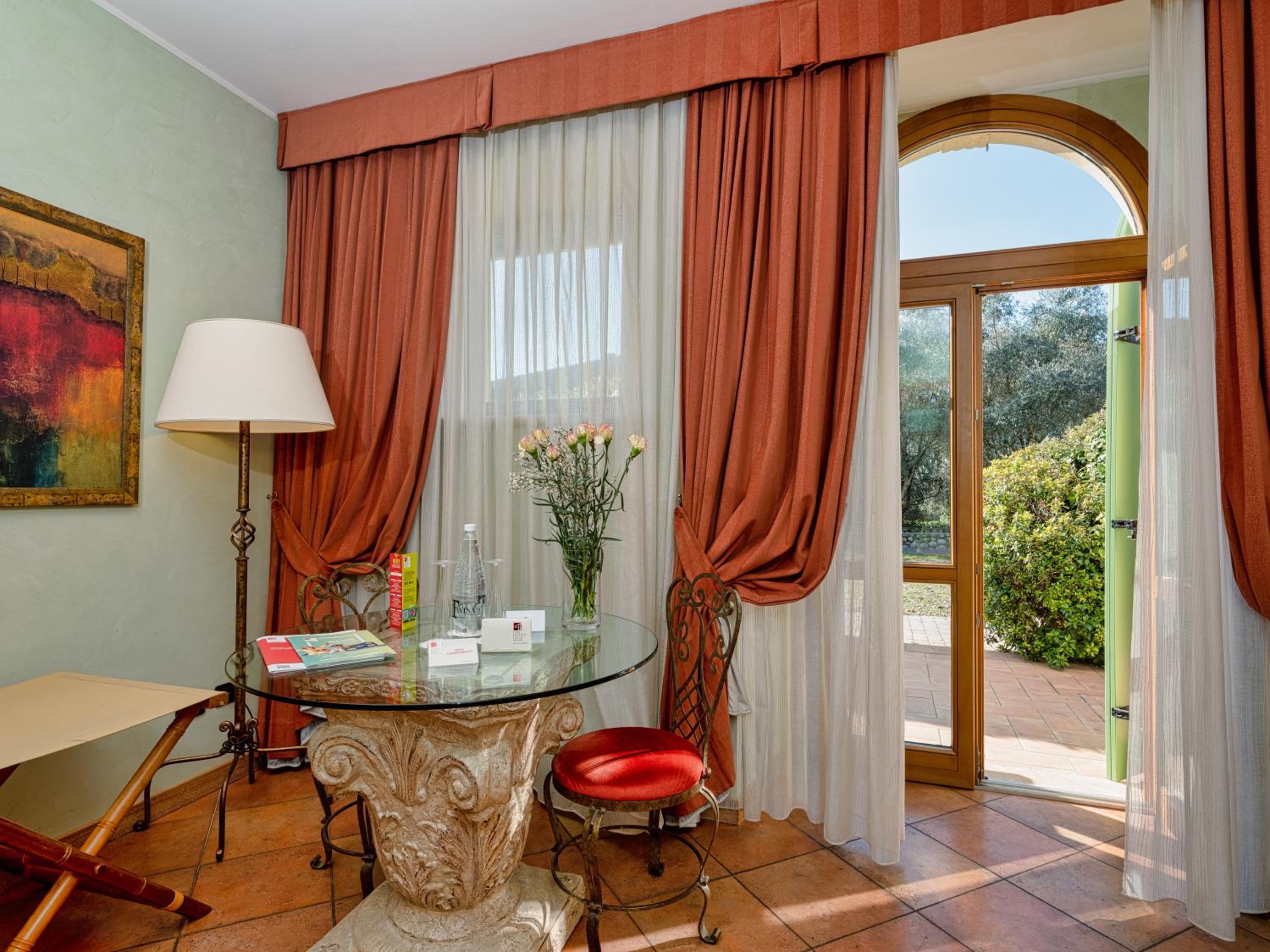 Junior Suite - Photo 11
