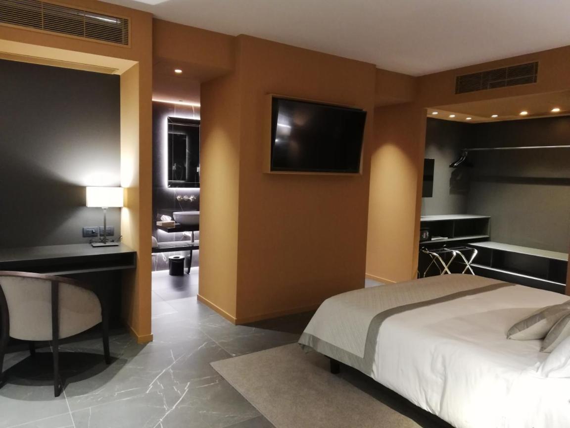 Executive Suite photo 1