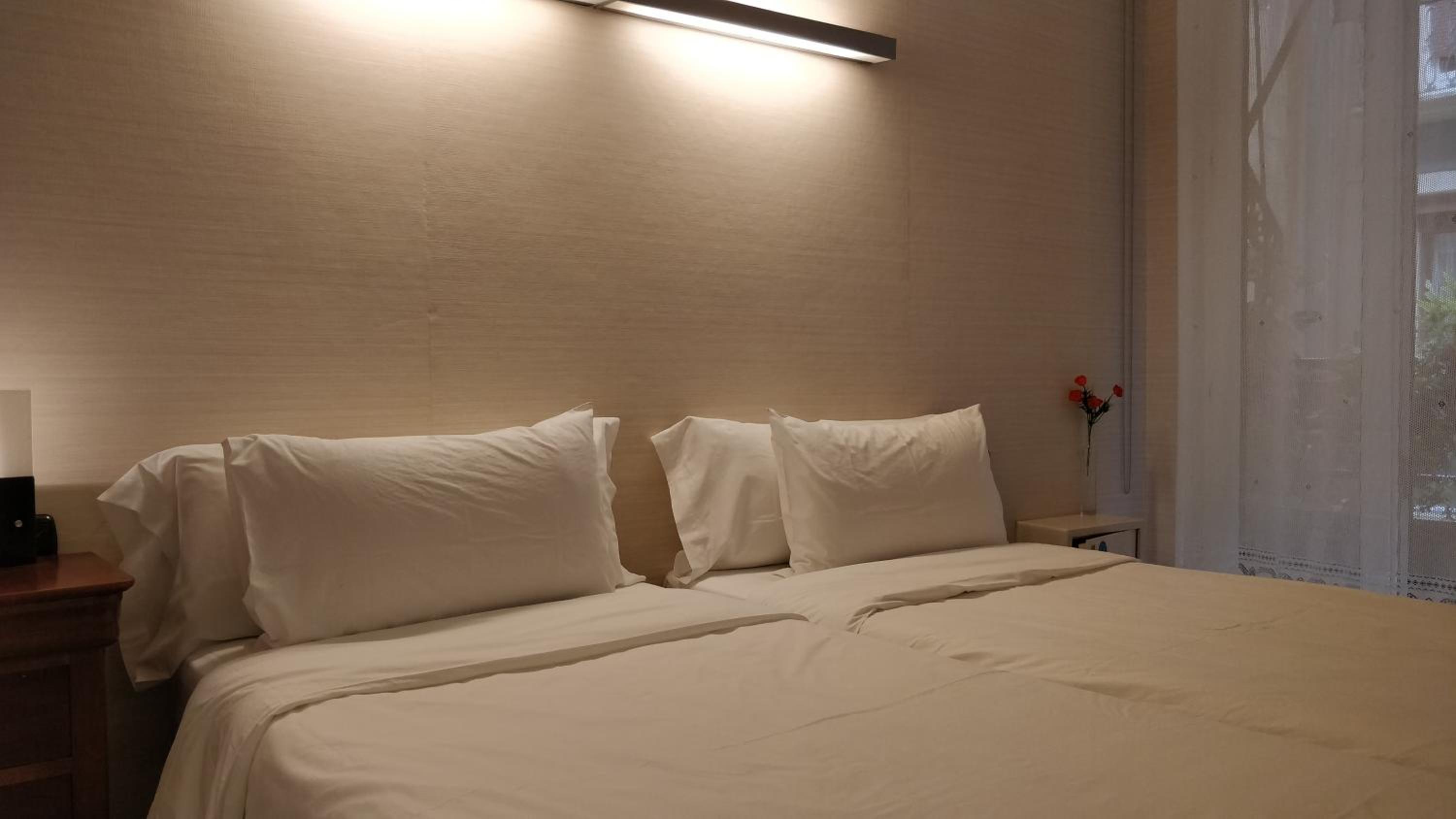 Habitación Doble con Baño Privado