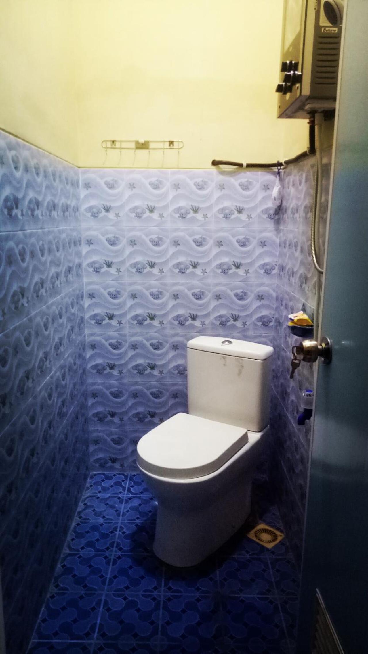 Double Room with Private Bathroom - Photo 3