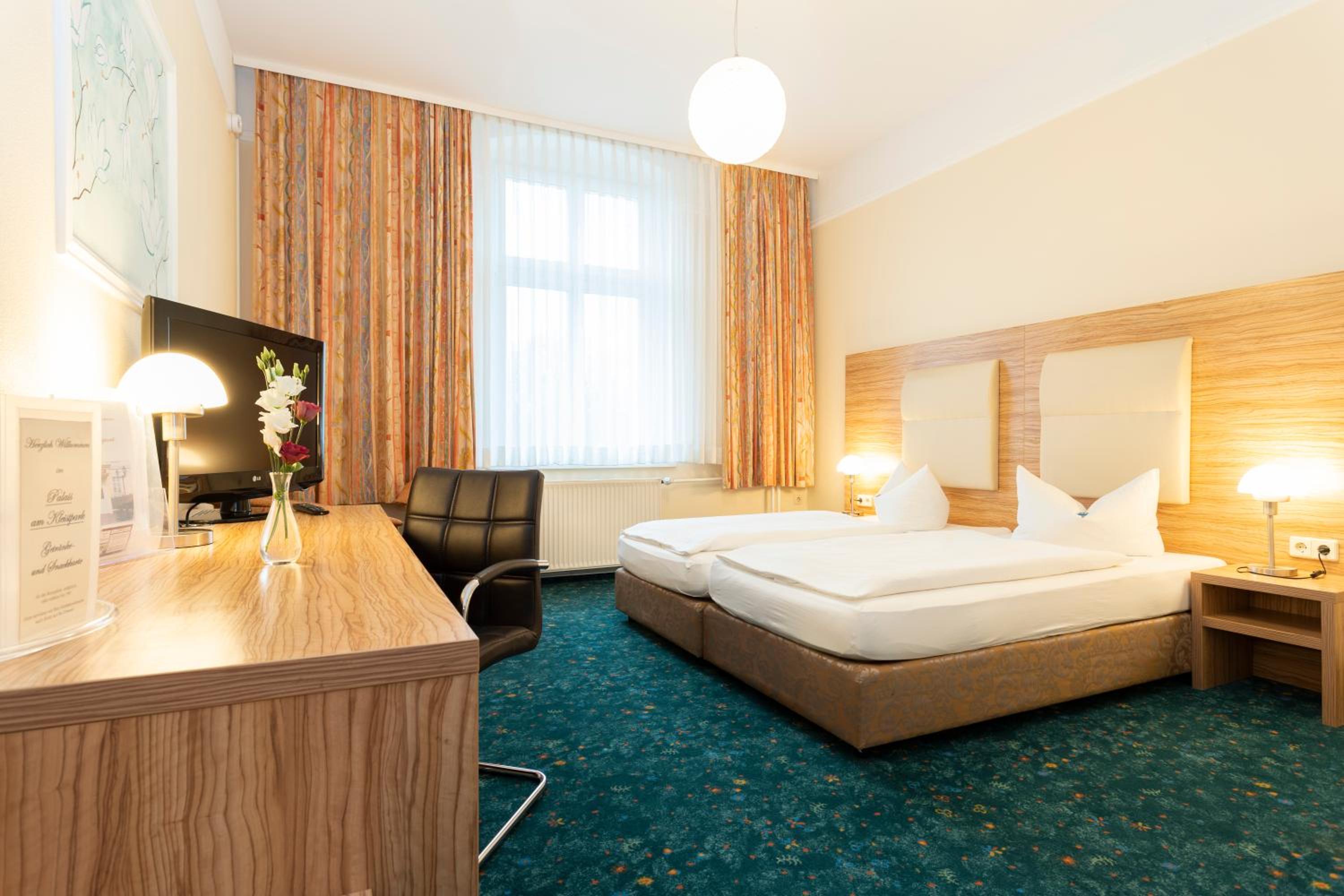 Comfort Double Room - Photo 13