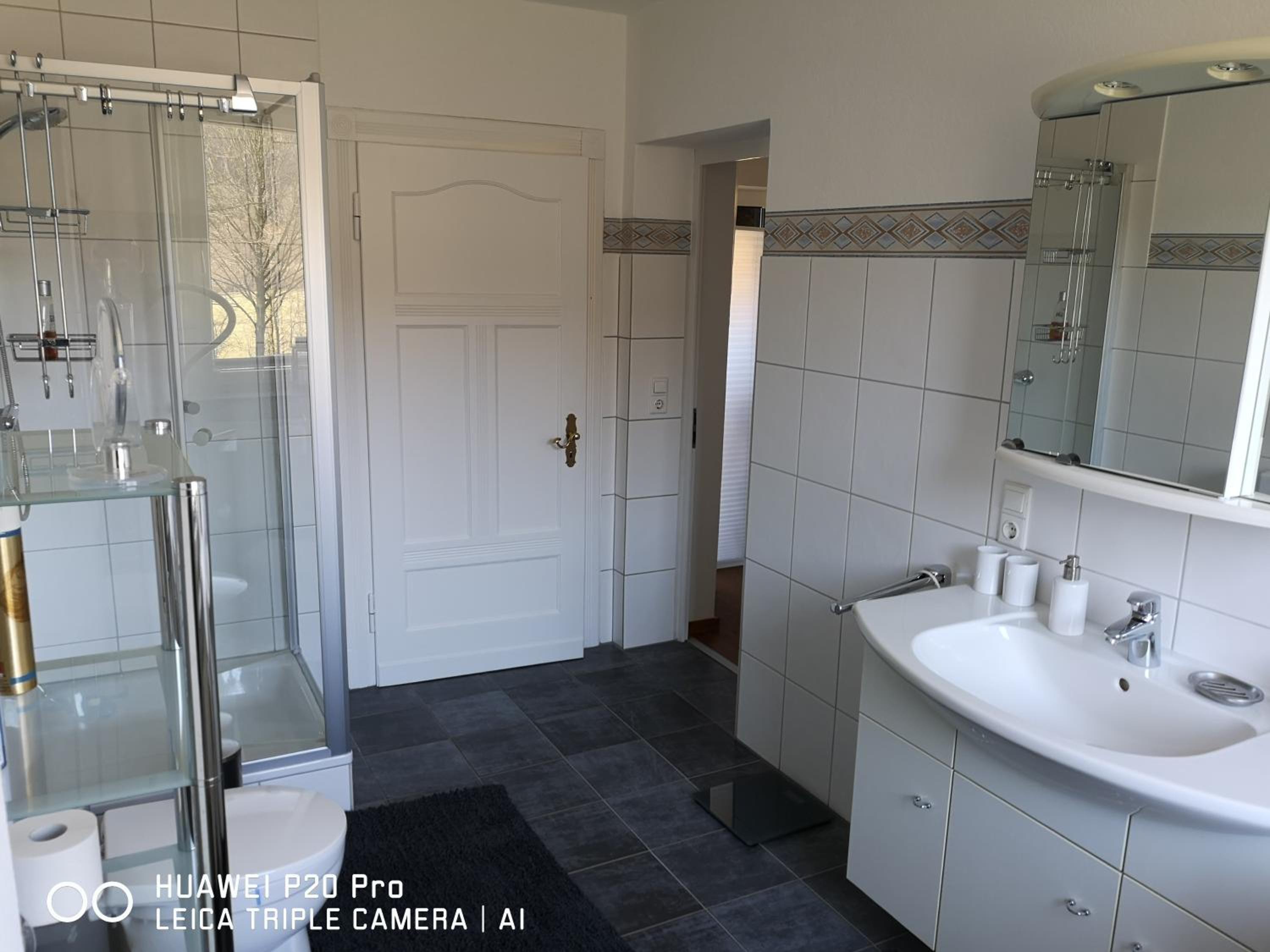 Two-Bedroom Apartment - Photo 6