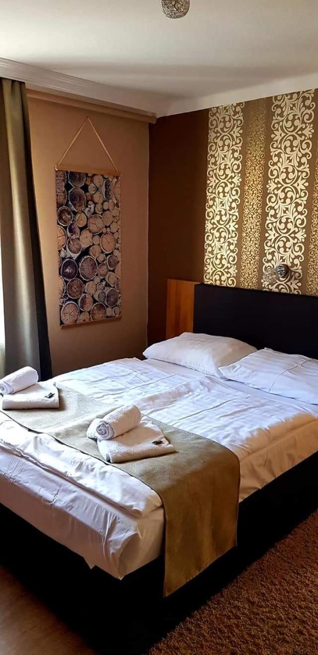 Apartment - Photo 1