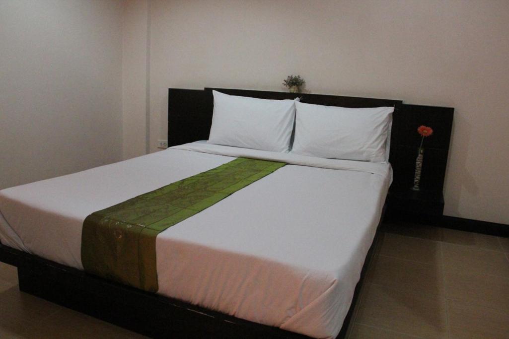 Standard Double Room photo 3