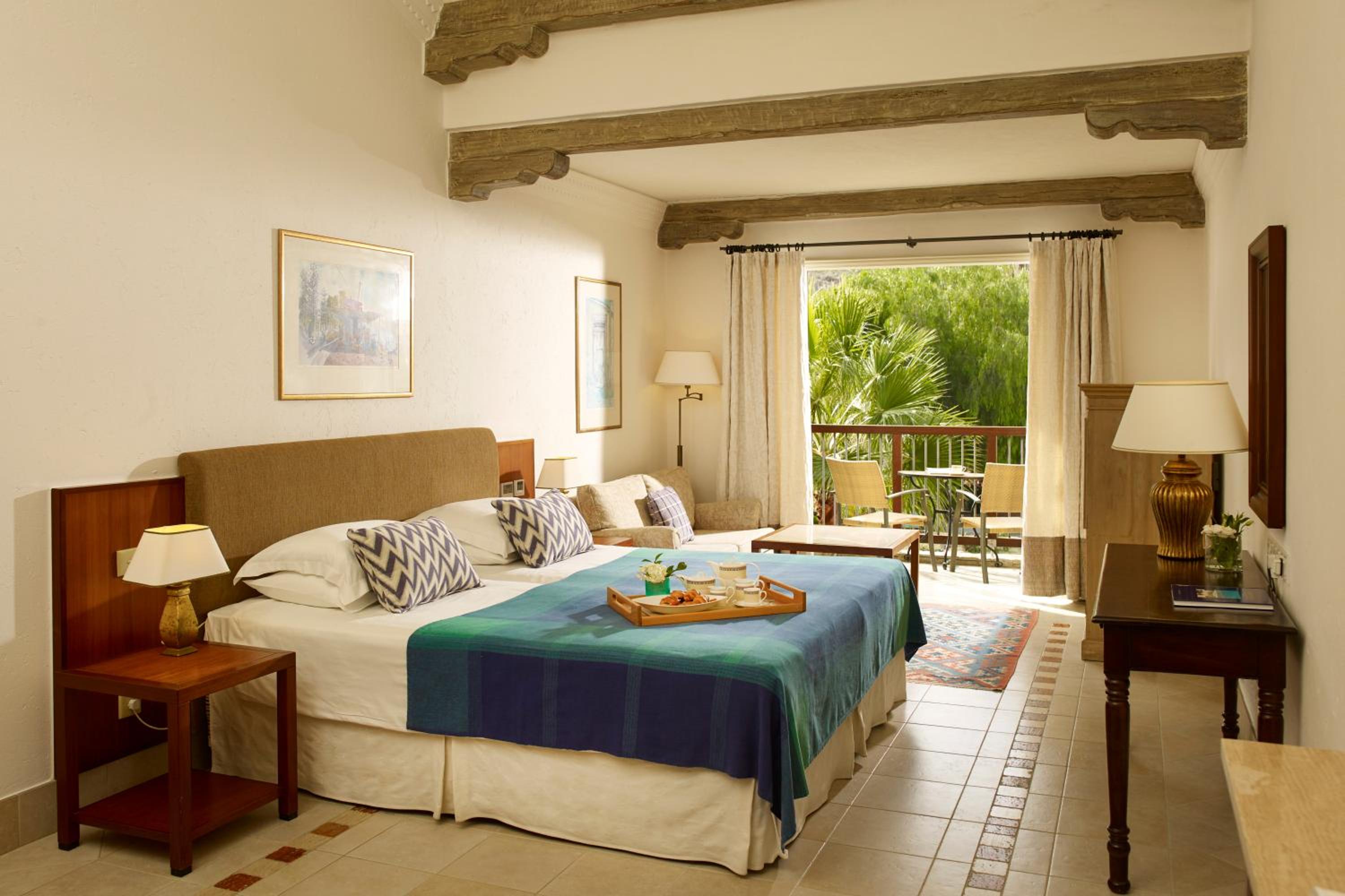 Junior Suite with Pool View
