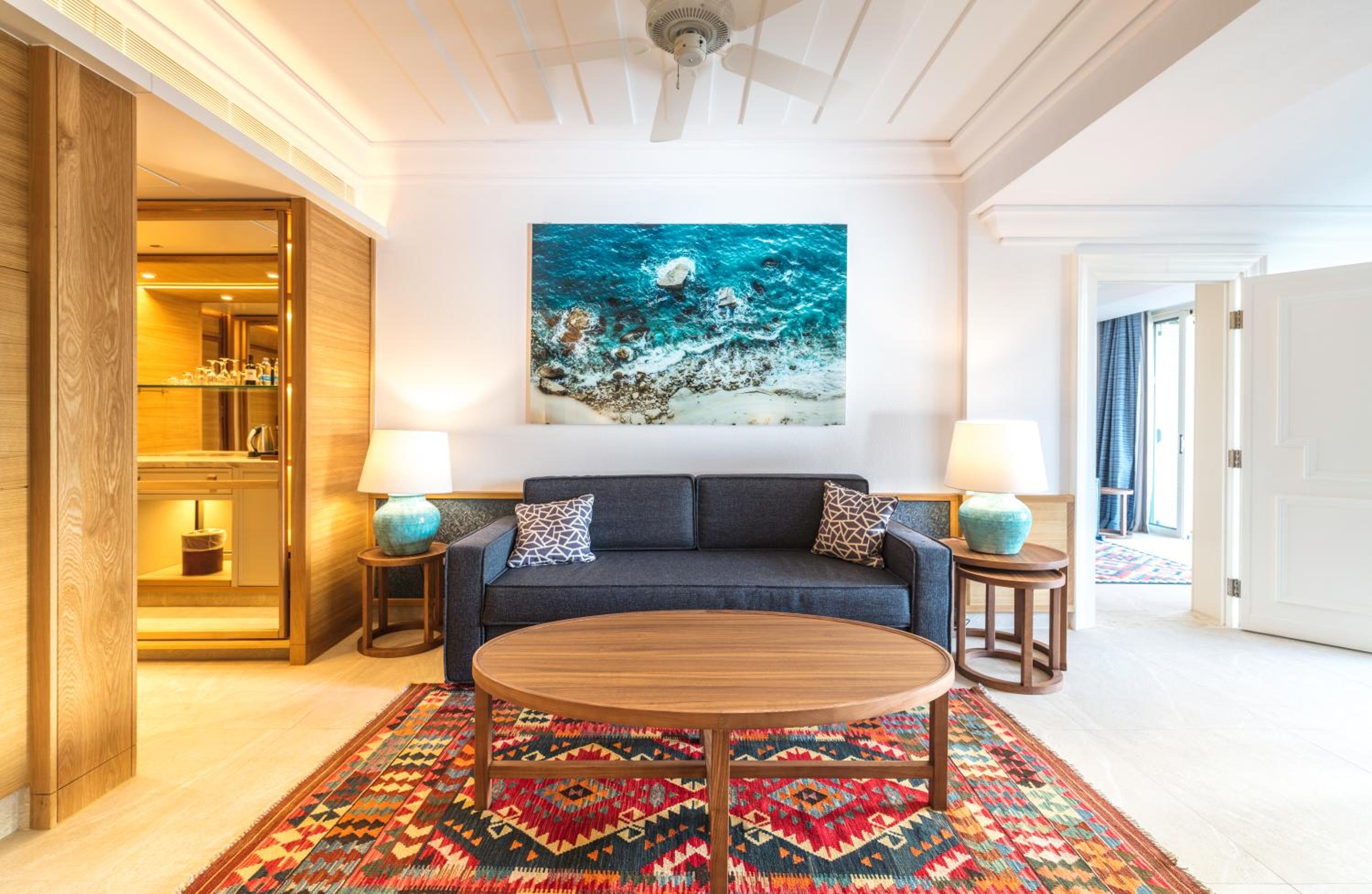 One-Bedroom Suite with Inland View