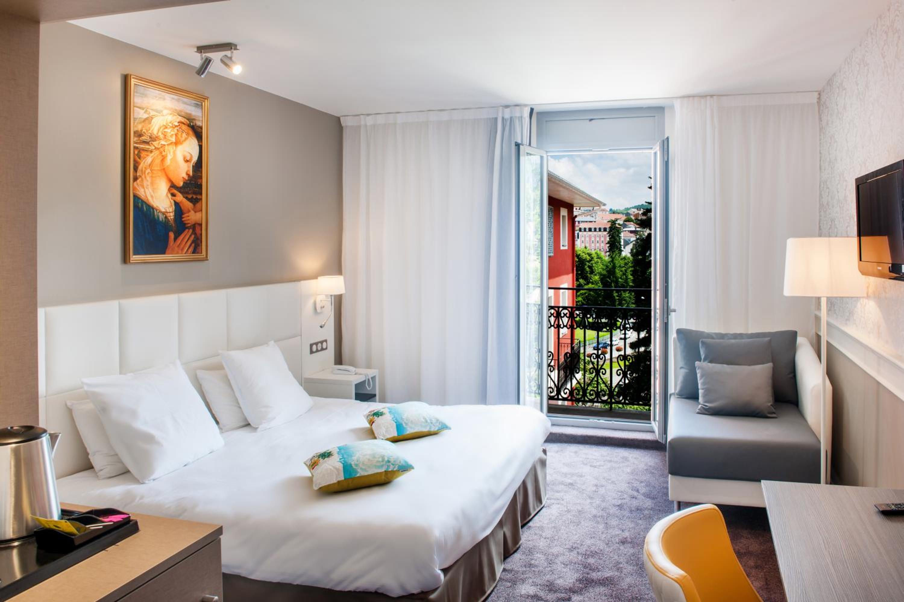 Superior Double Room - Photo 1