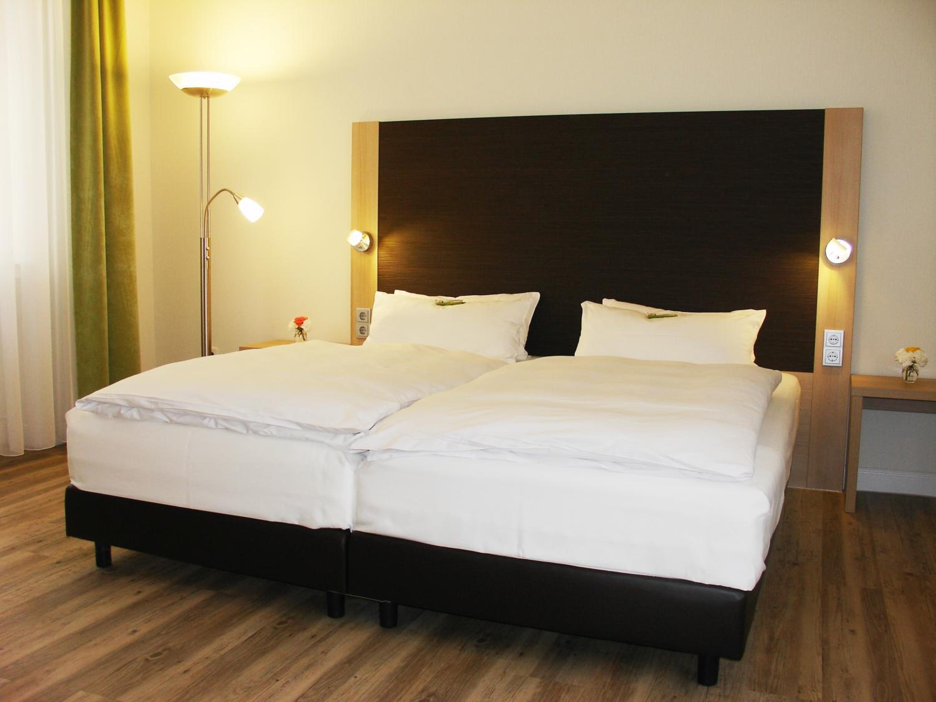 Double Room - Photo 2