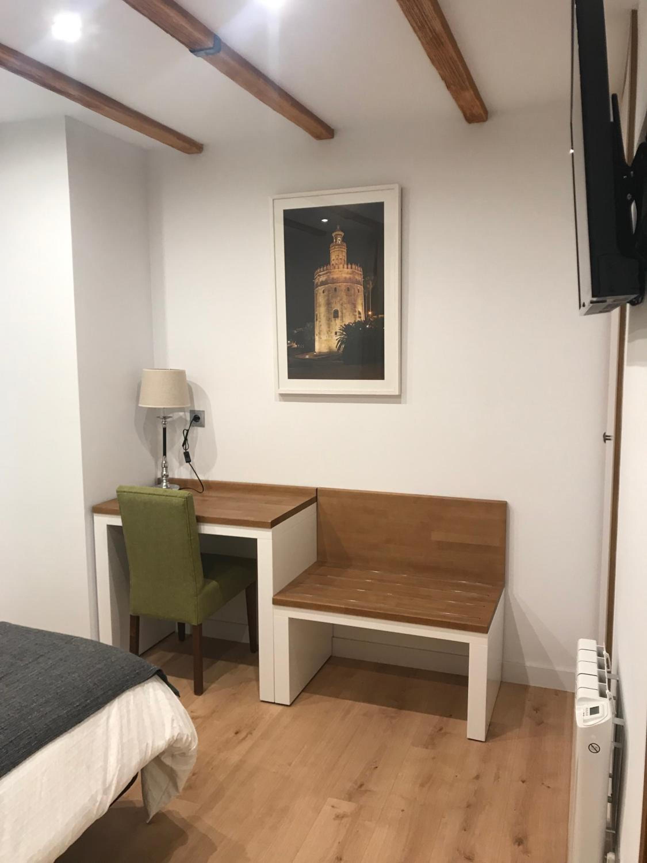 Apartment - Photo 32