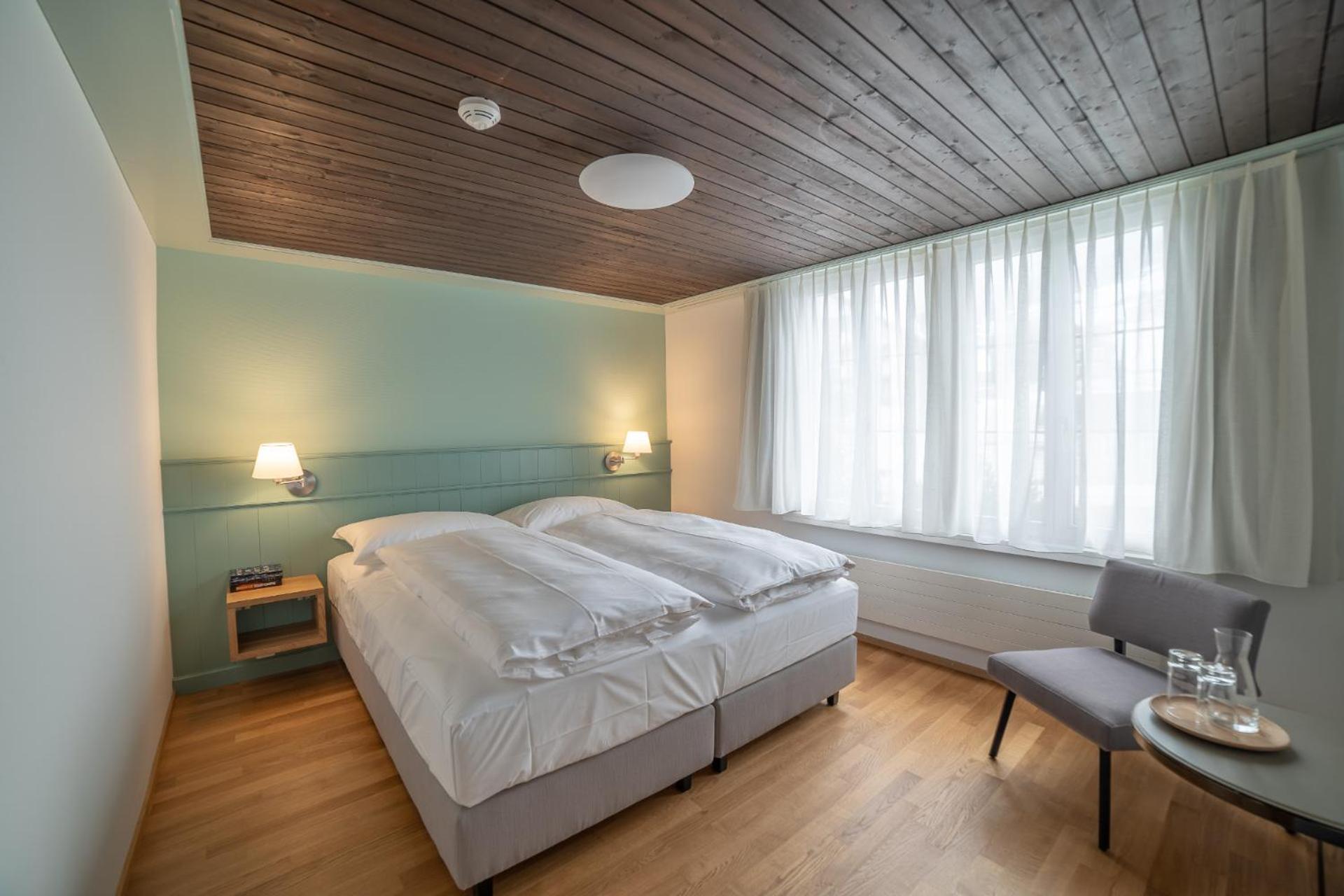 Deluxe Double or Twin Room photo 2