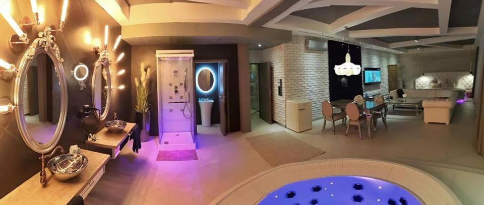 Large Apartment with Jacuzzi - Photo 35