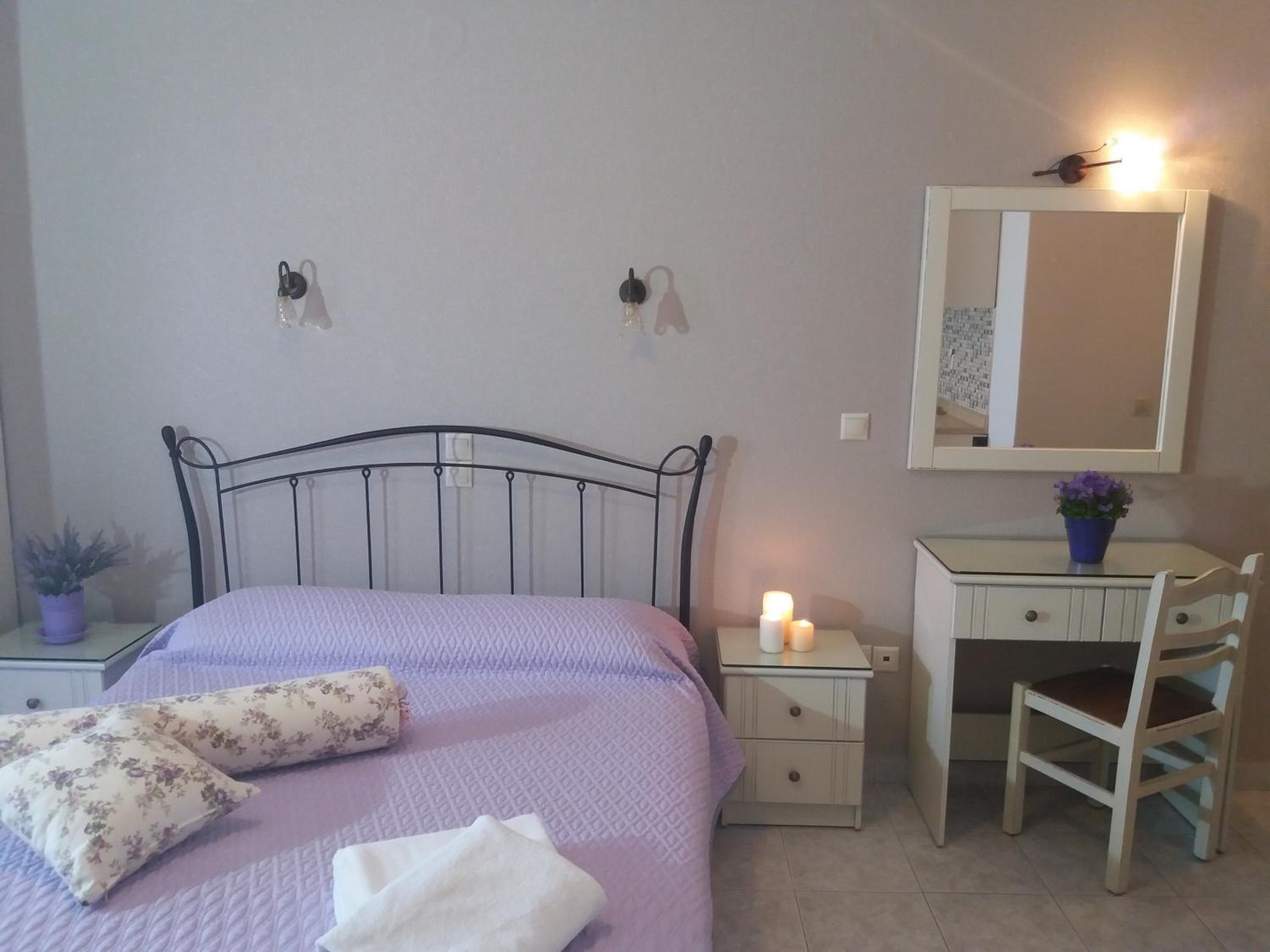 Studio with Sea View (2 Adults)
