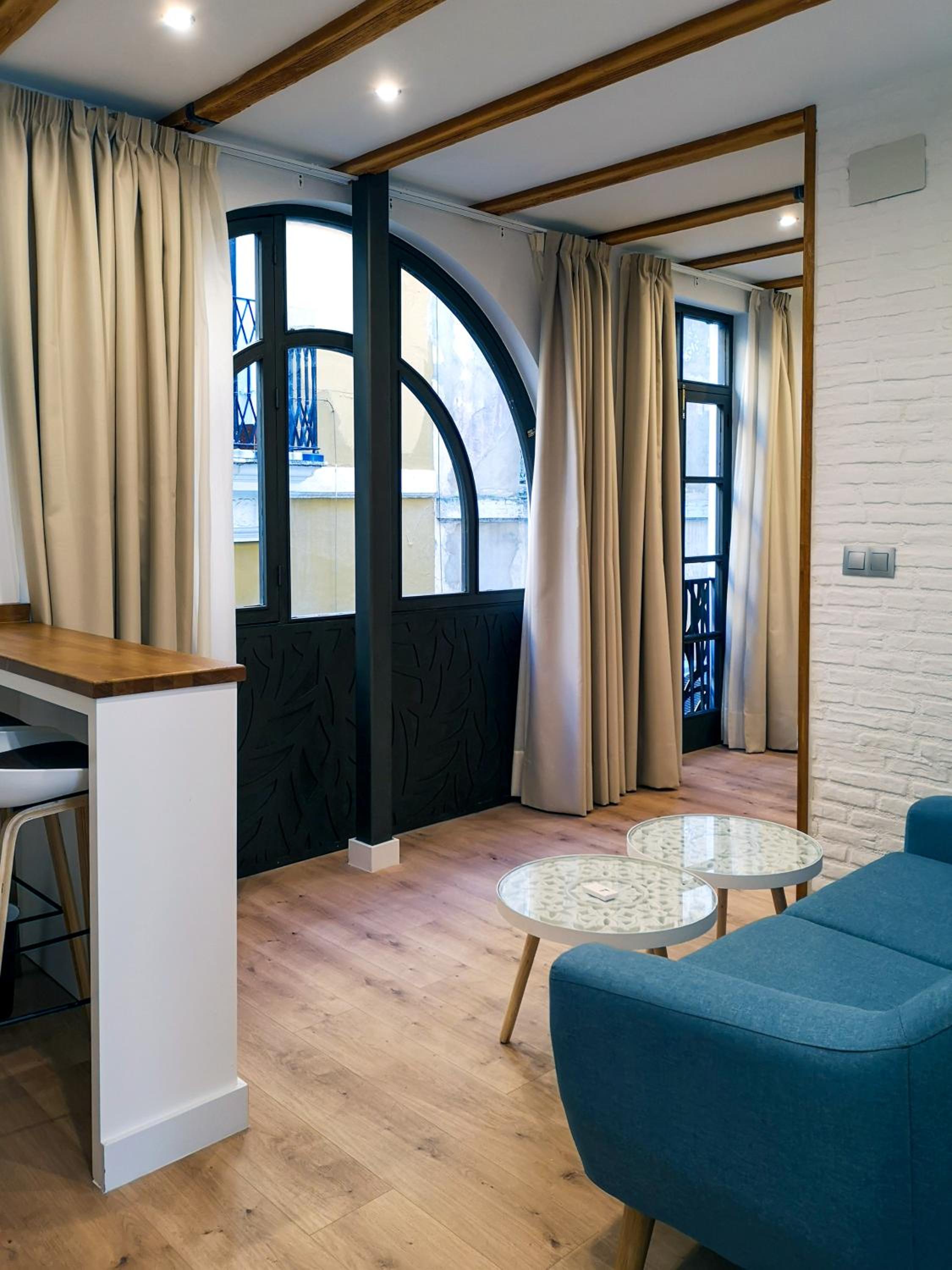 Apartment - Photo 8