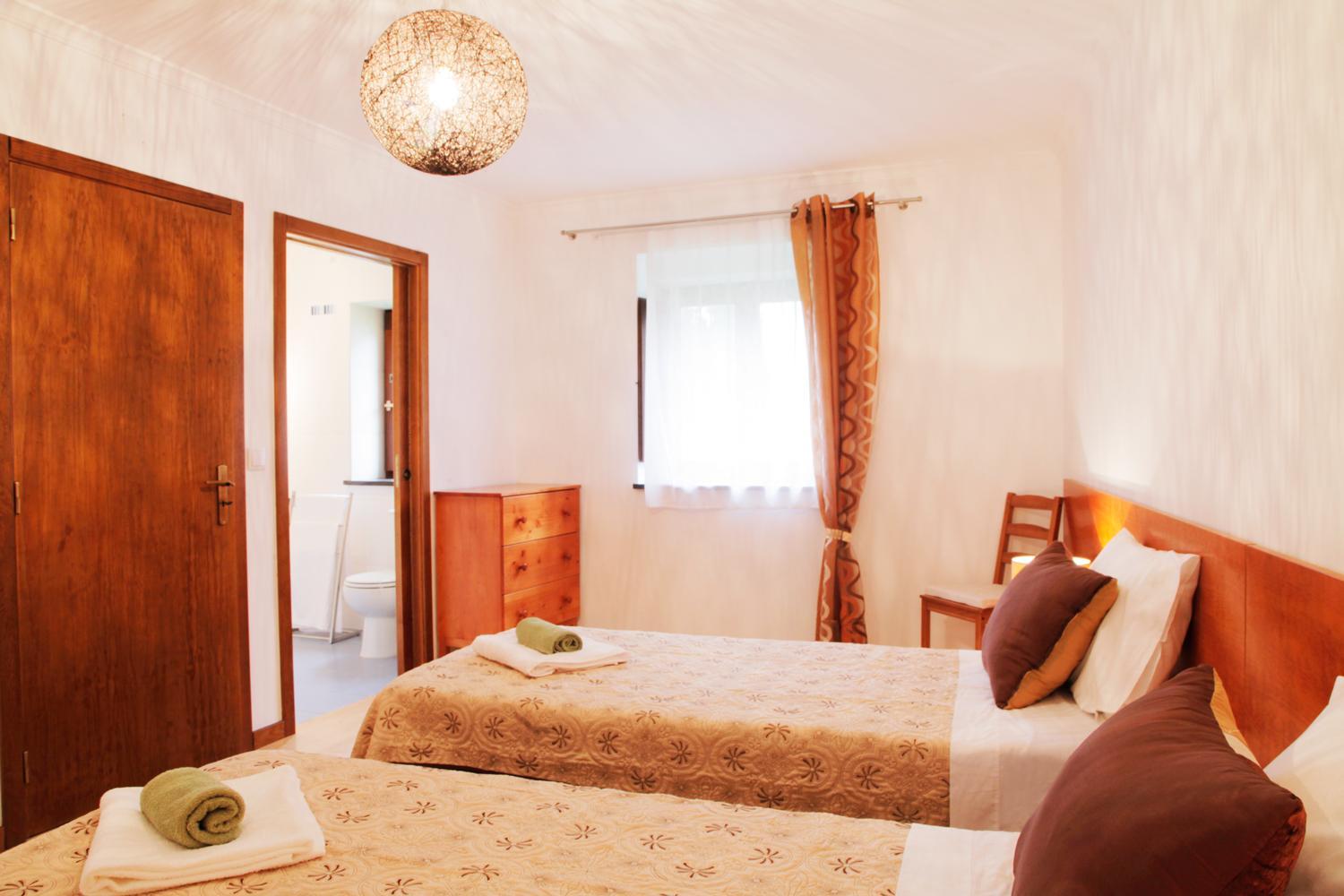 Two-Bedroom House - Photo 1
