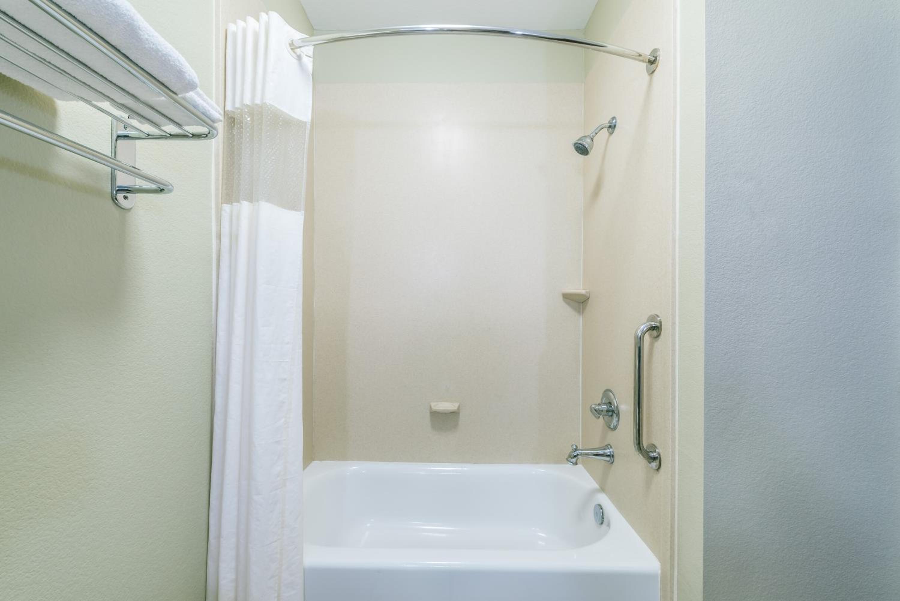 King Studio Suite - Non-Smoking photo 2