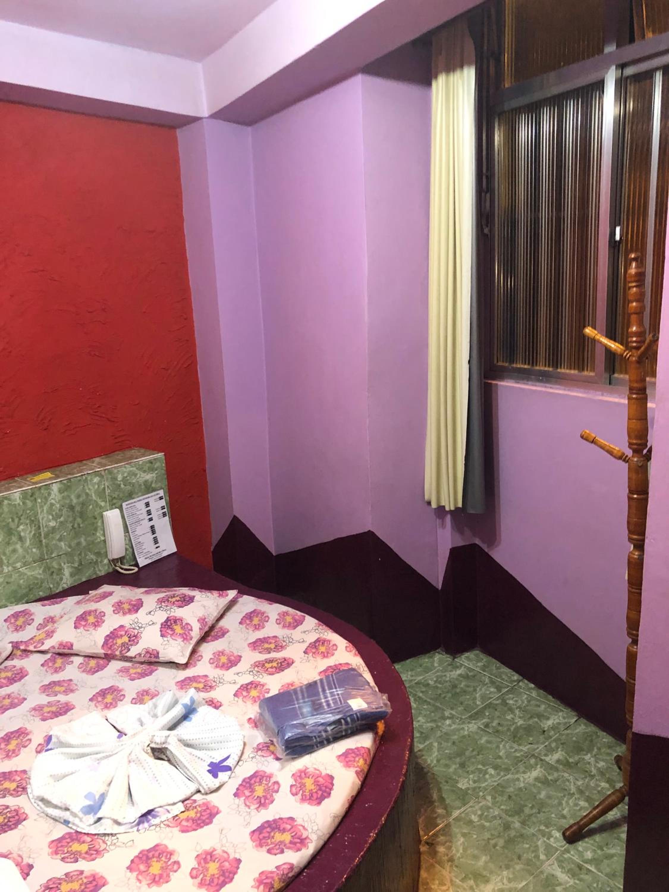 Standard Suite - Photo 14
