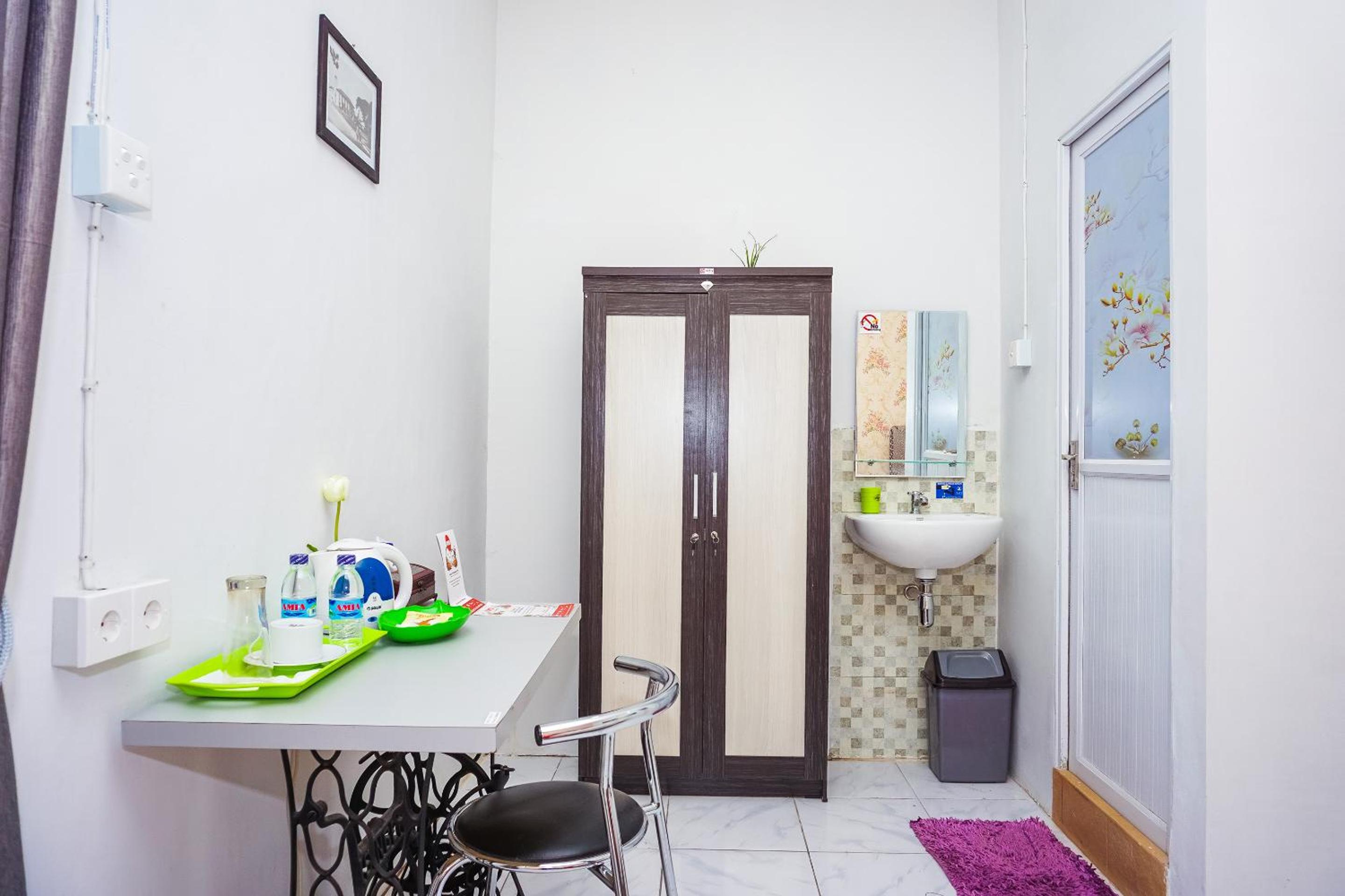 Delxue Twin Room - Photo 2