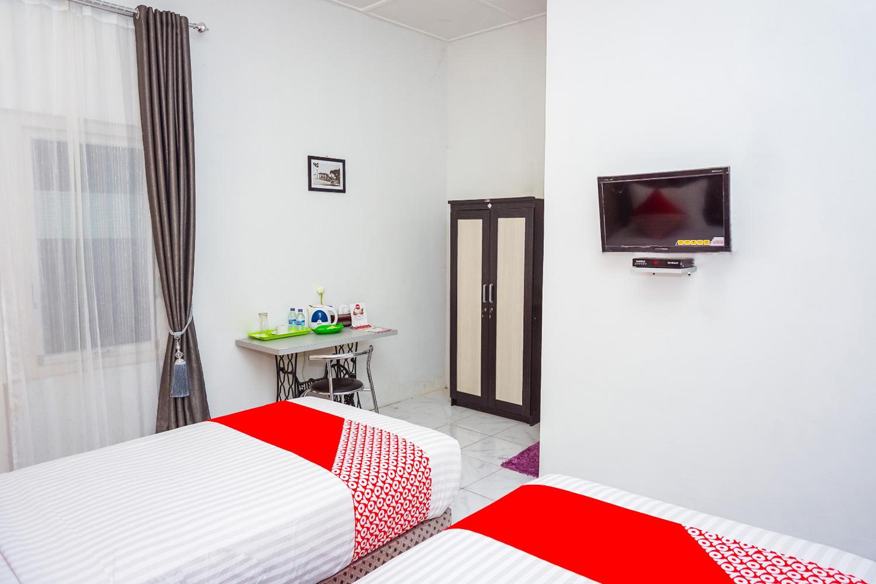 Delxue Twin Room - Photo 4