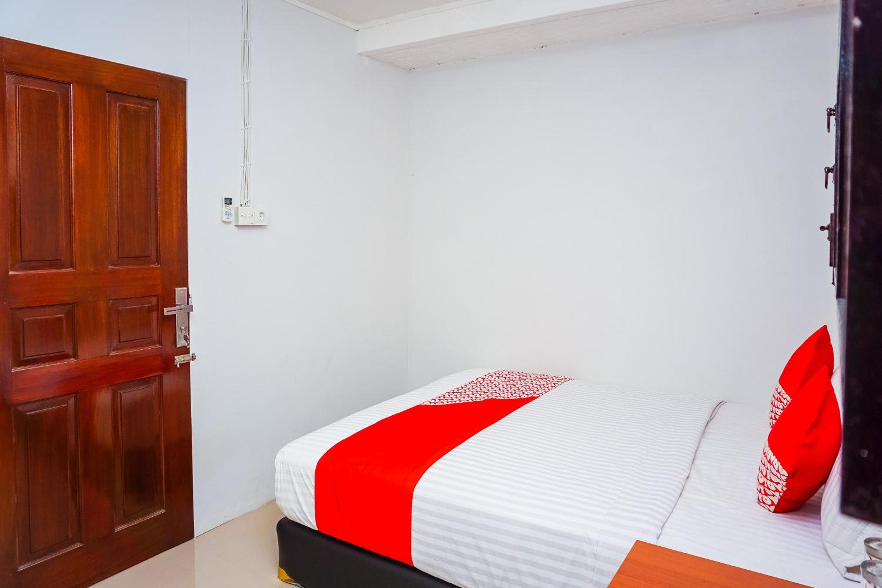 Deluxe Suite - Photo 9
