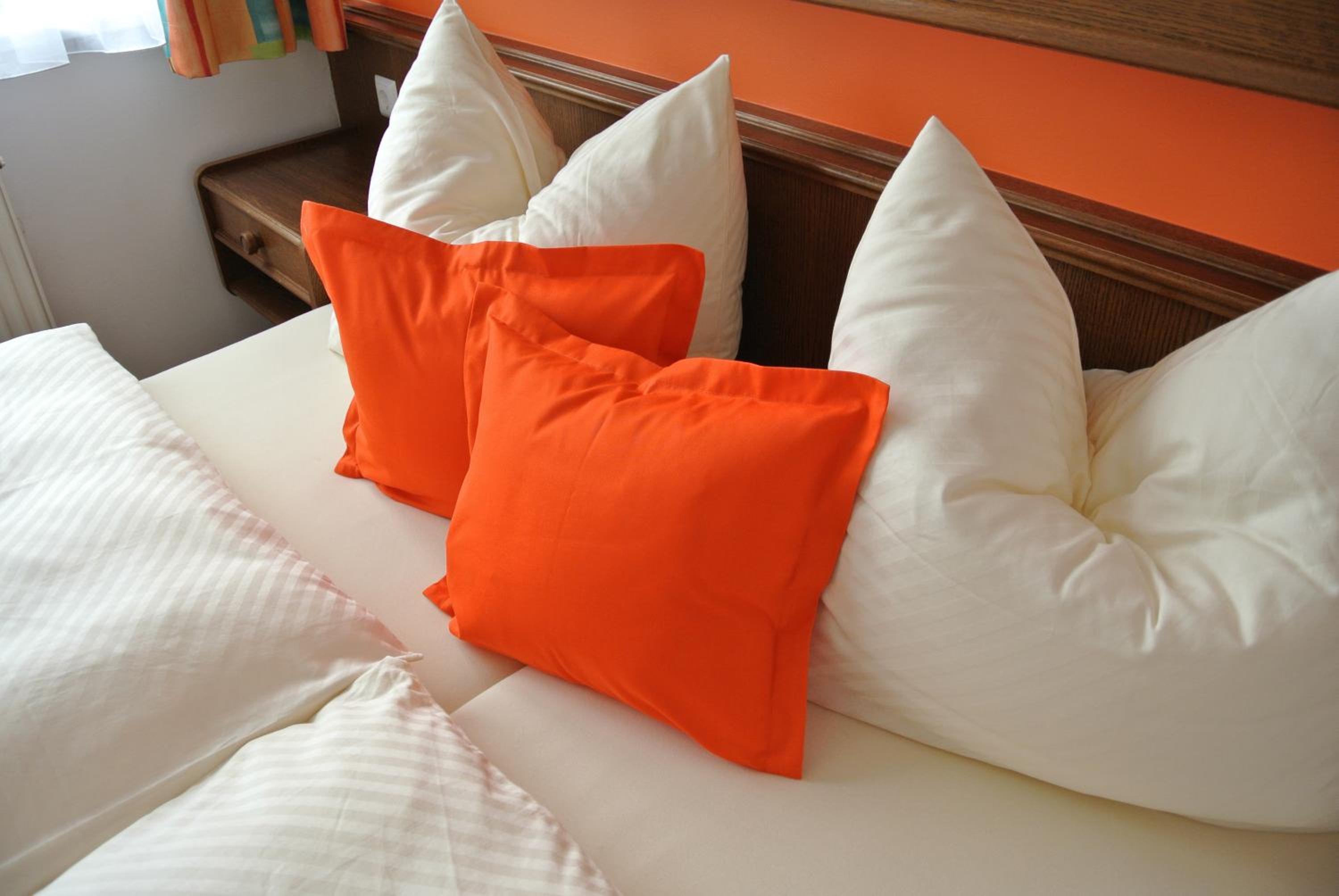 Standard Double or Twin Room photo 2