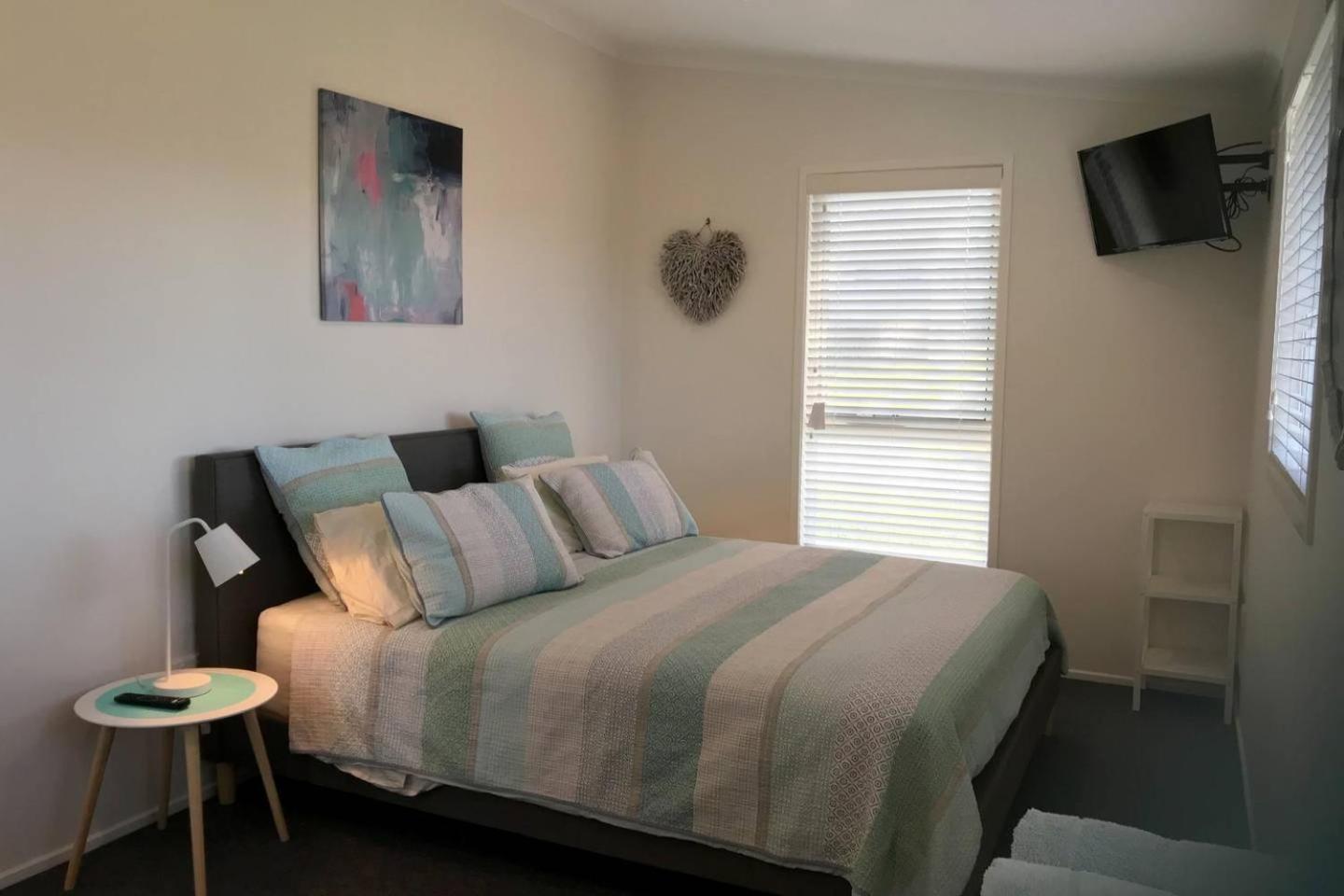 One-Bedroom Apartment - Photo 17
