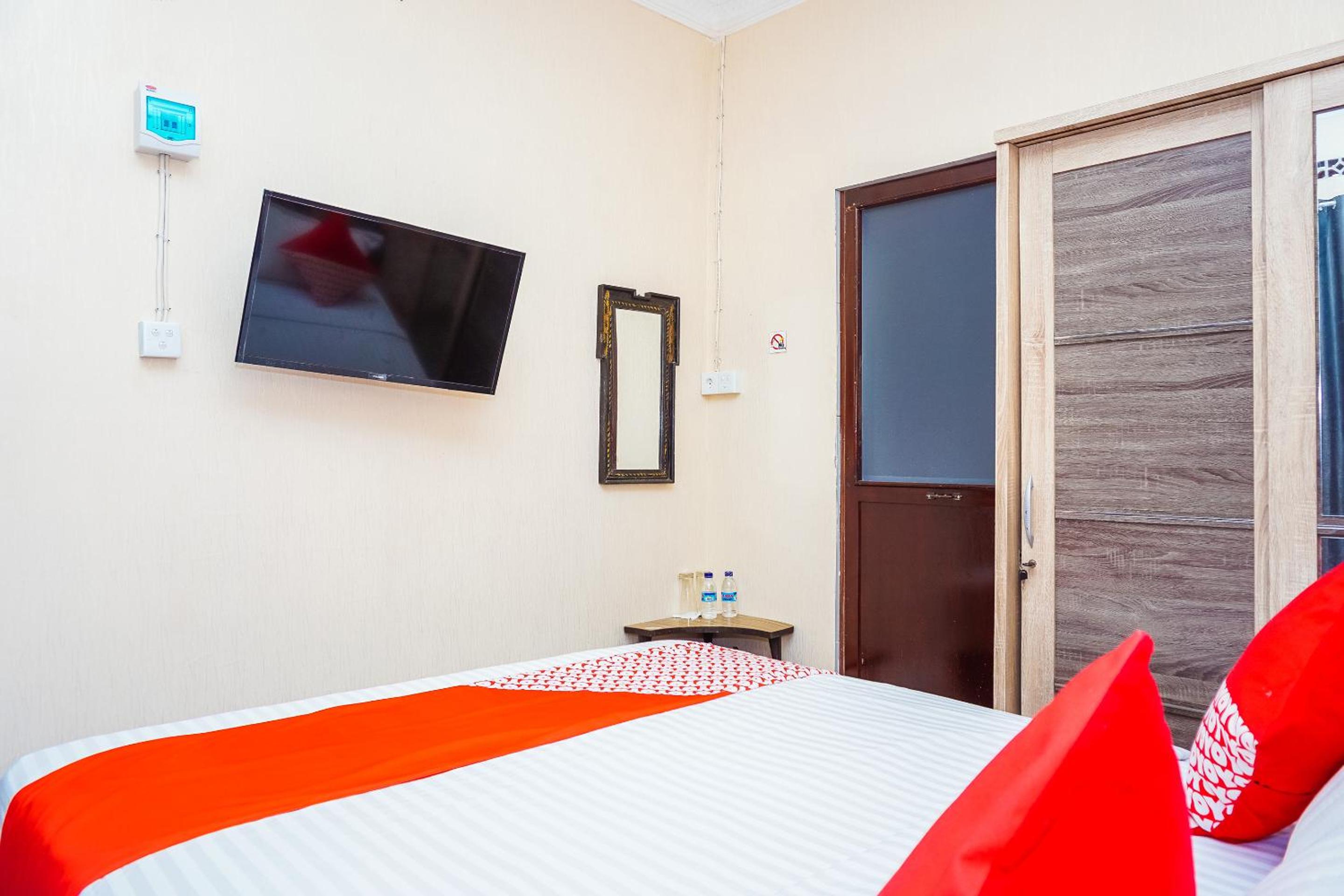 Deluxe Double Room - Photo 4