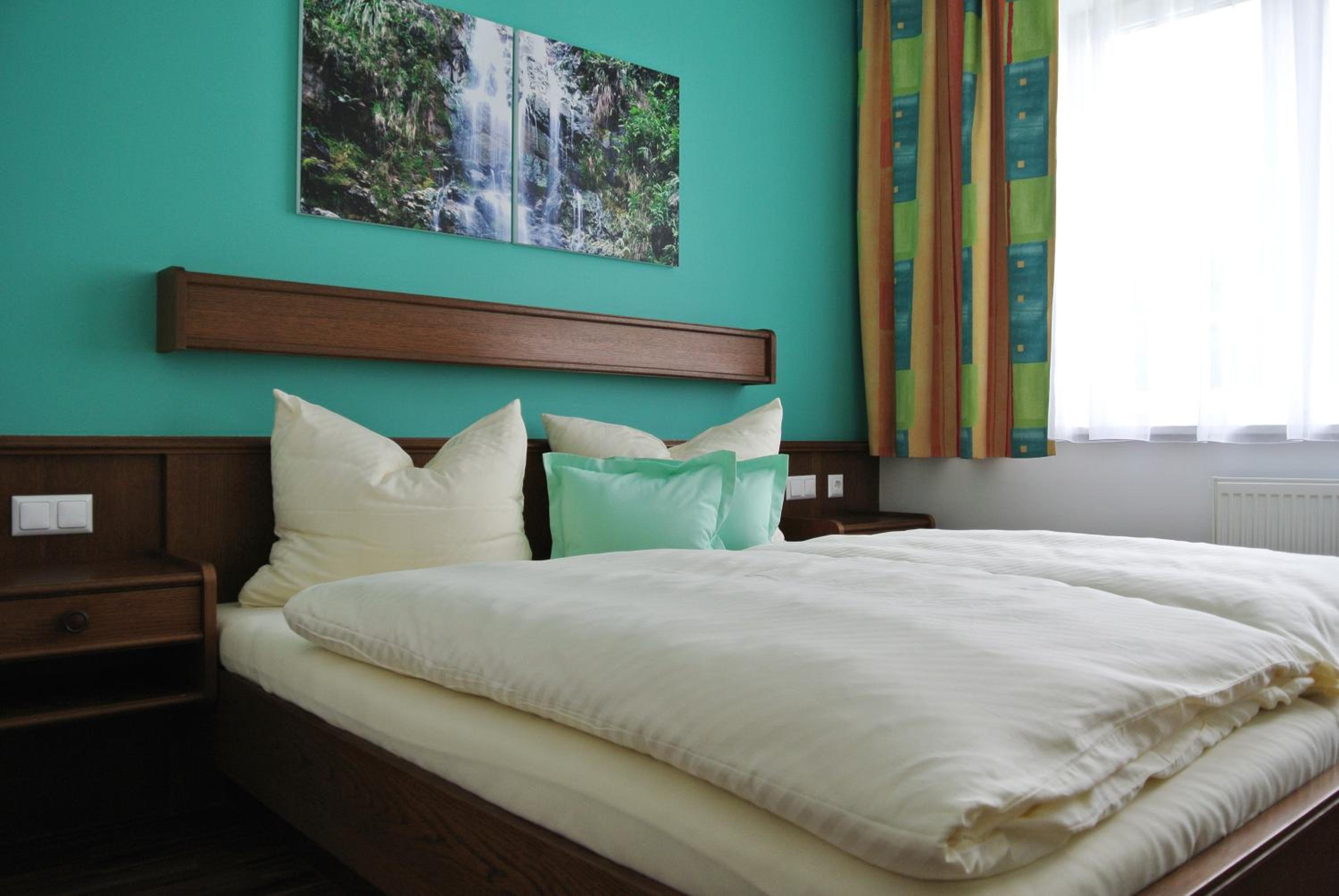 Standard Double or Twin Room photo 1