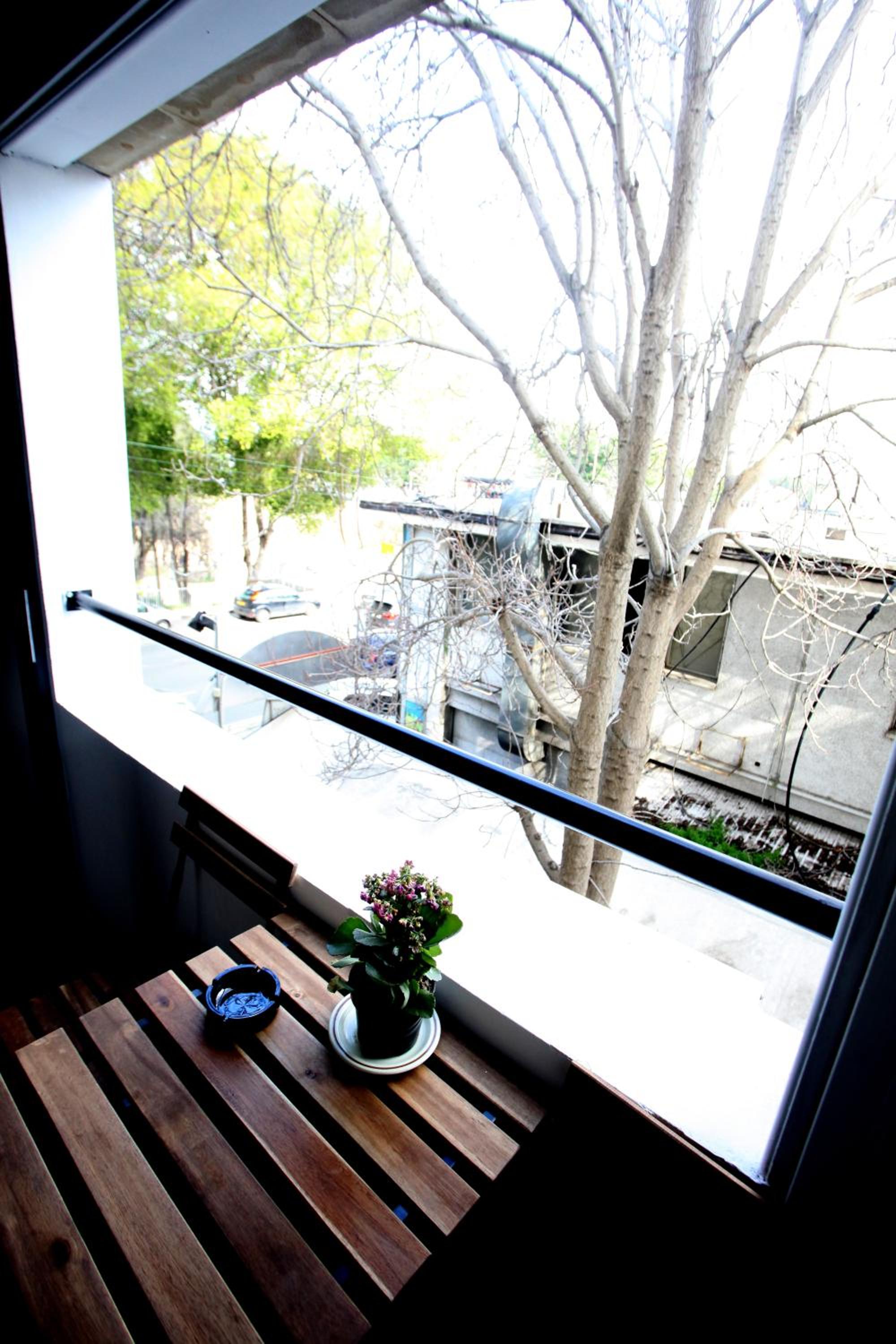 Studio Apartment photo 3