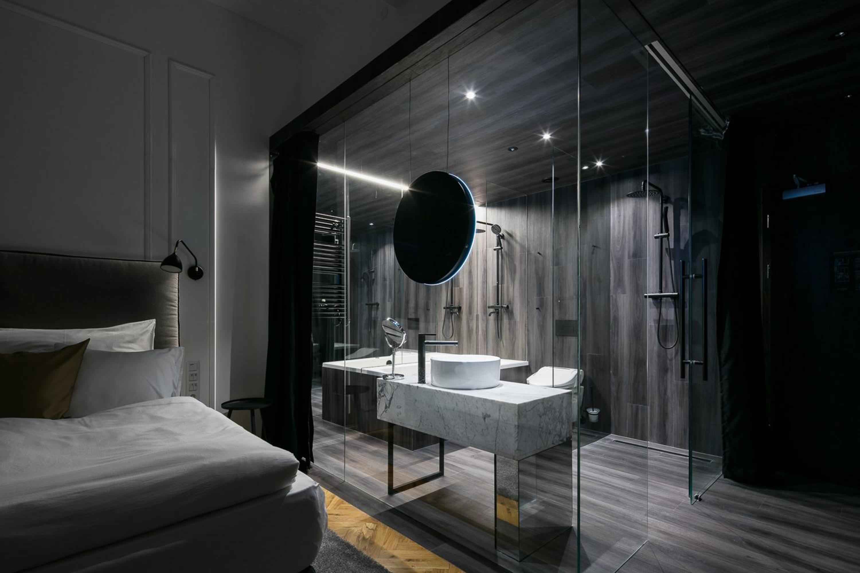 Double Room - Photo 2