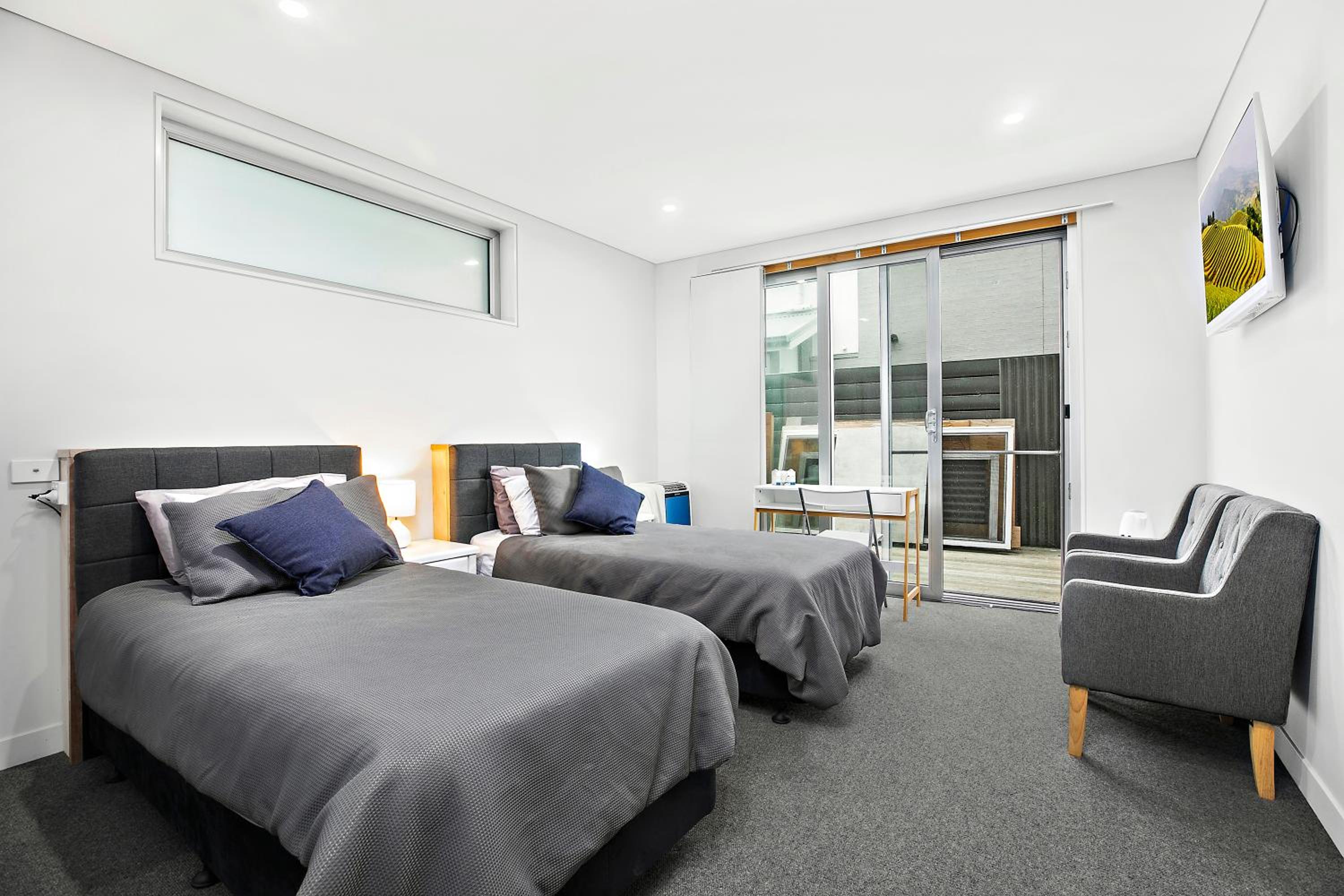 Twin Room - Disability Access photo 1
