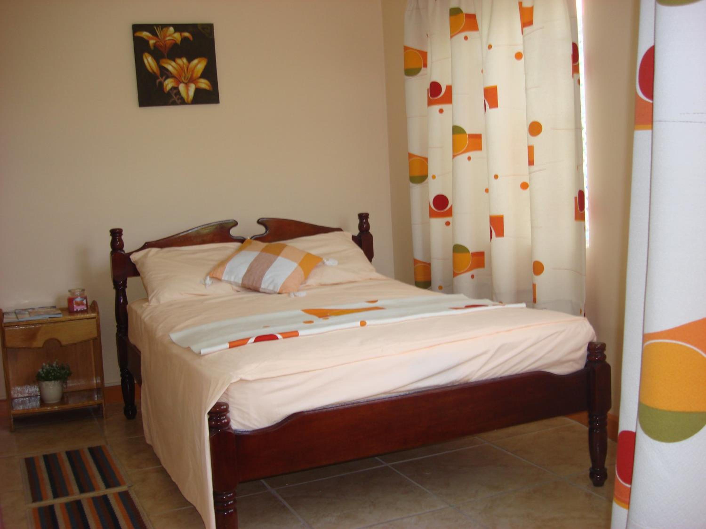Superior One or Two-Bedroom Apartment